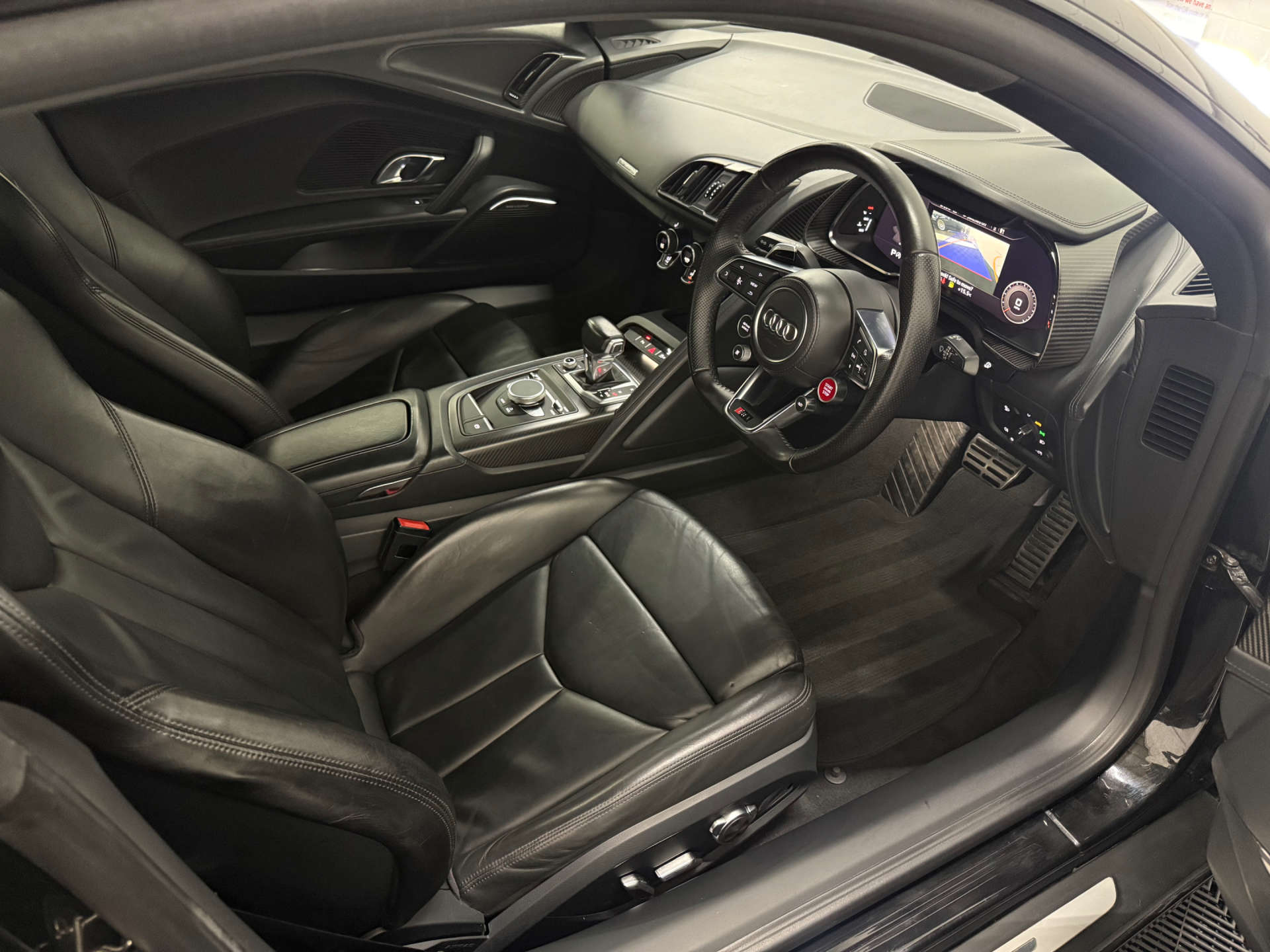 Audi R8 5.2 R8+ Quattro V10 Semi-Auto 4WD 2dr #8