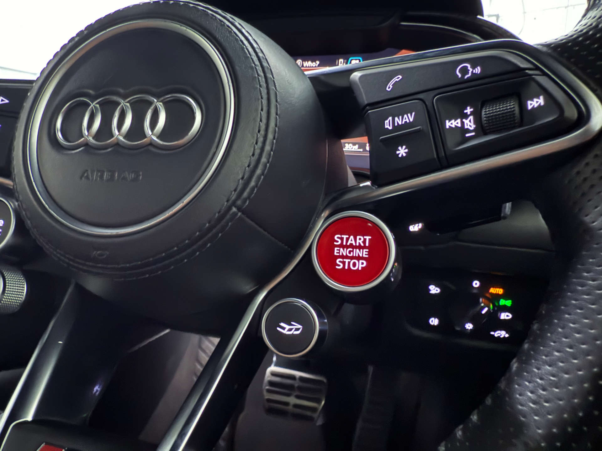 Audi R8 5.2 R8+ Quattro V10 Semi-Auto 4WD 2dr #23