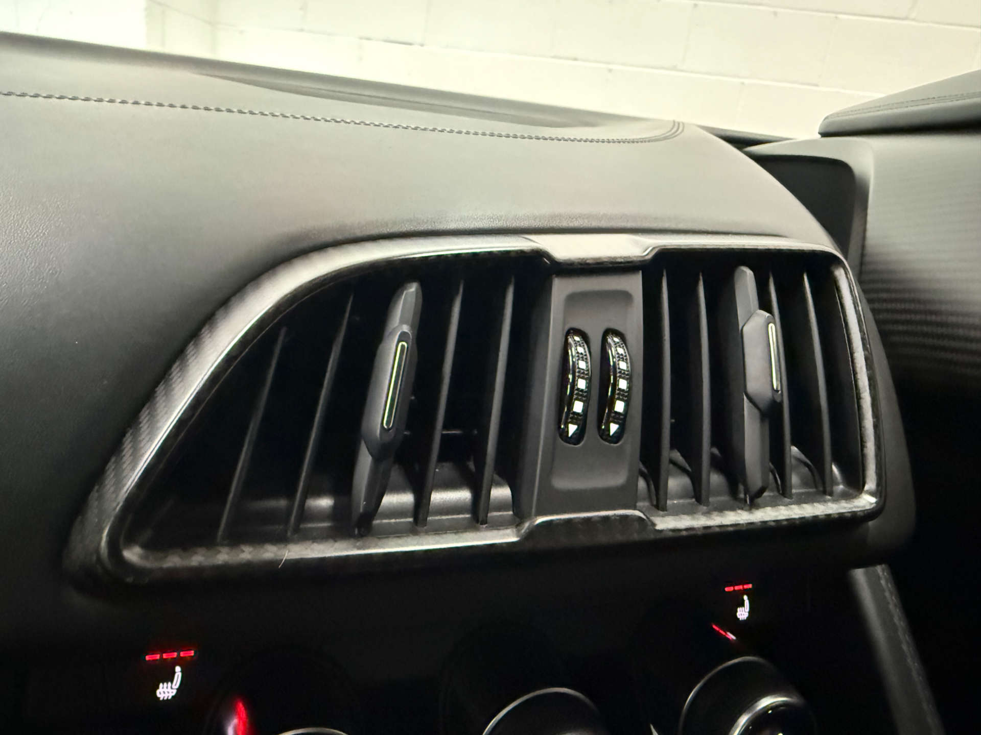 Audi R8 5.2 R8+ Quattro V10 Semi-Auto 4WD 2dr #33