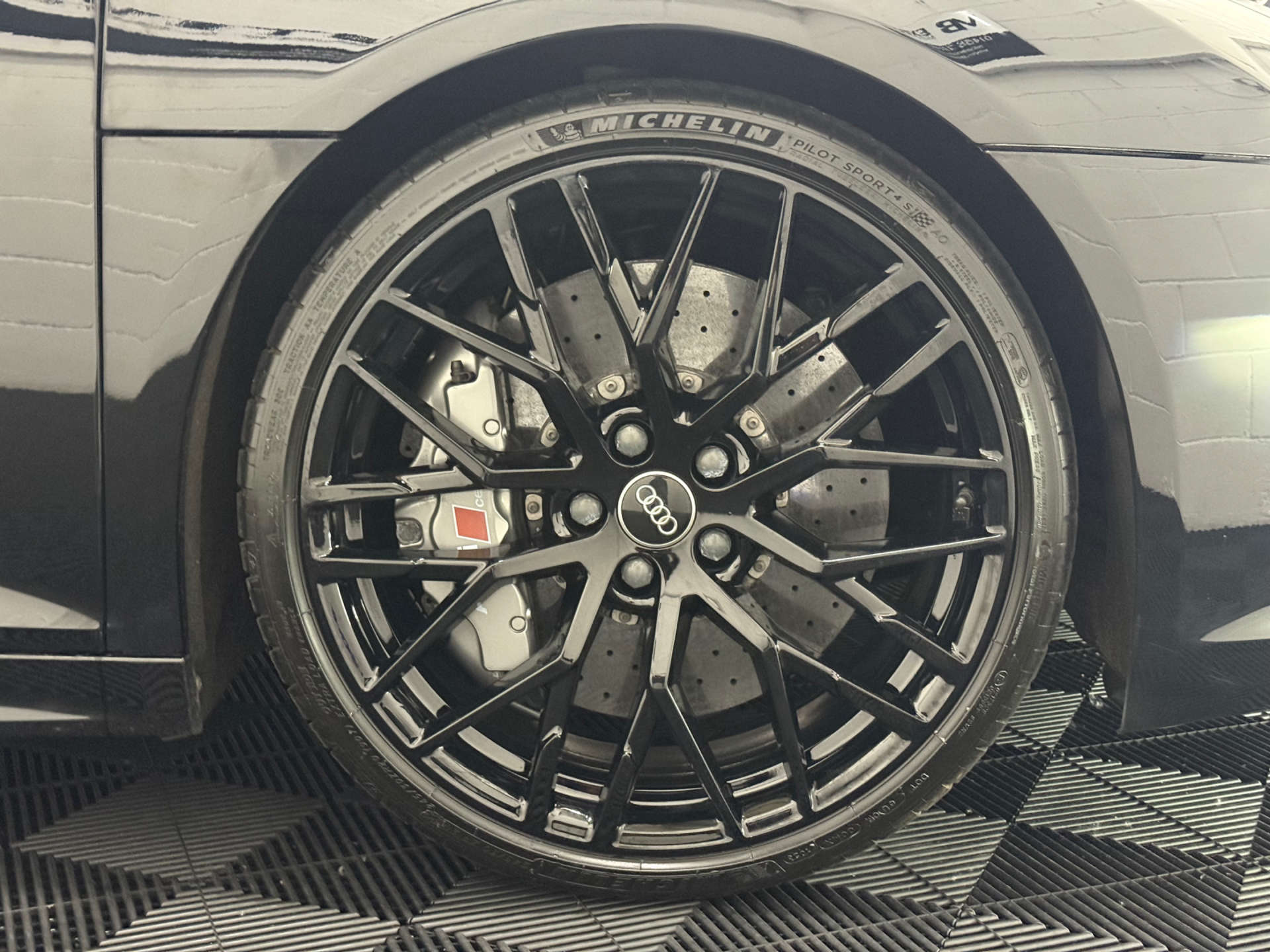 Audi R8 5.2 R8+ Quattro V10 Semi-Auto 4WD 2dr #44