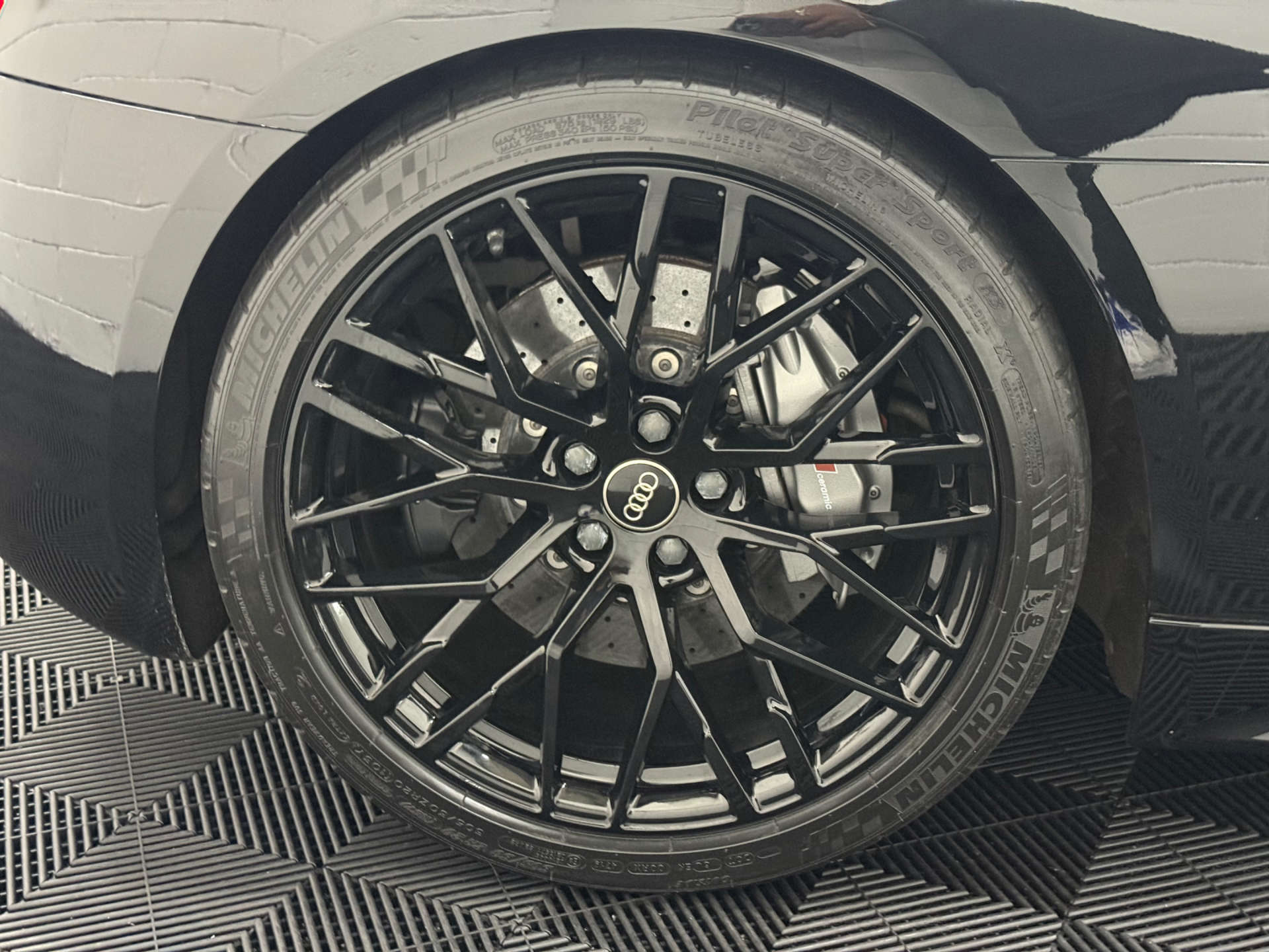Audi R8 5.2 R8+ Quattro V10 Semi-Auto 4WD 2dr #45