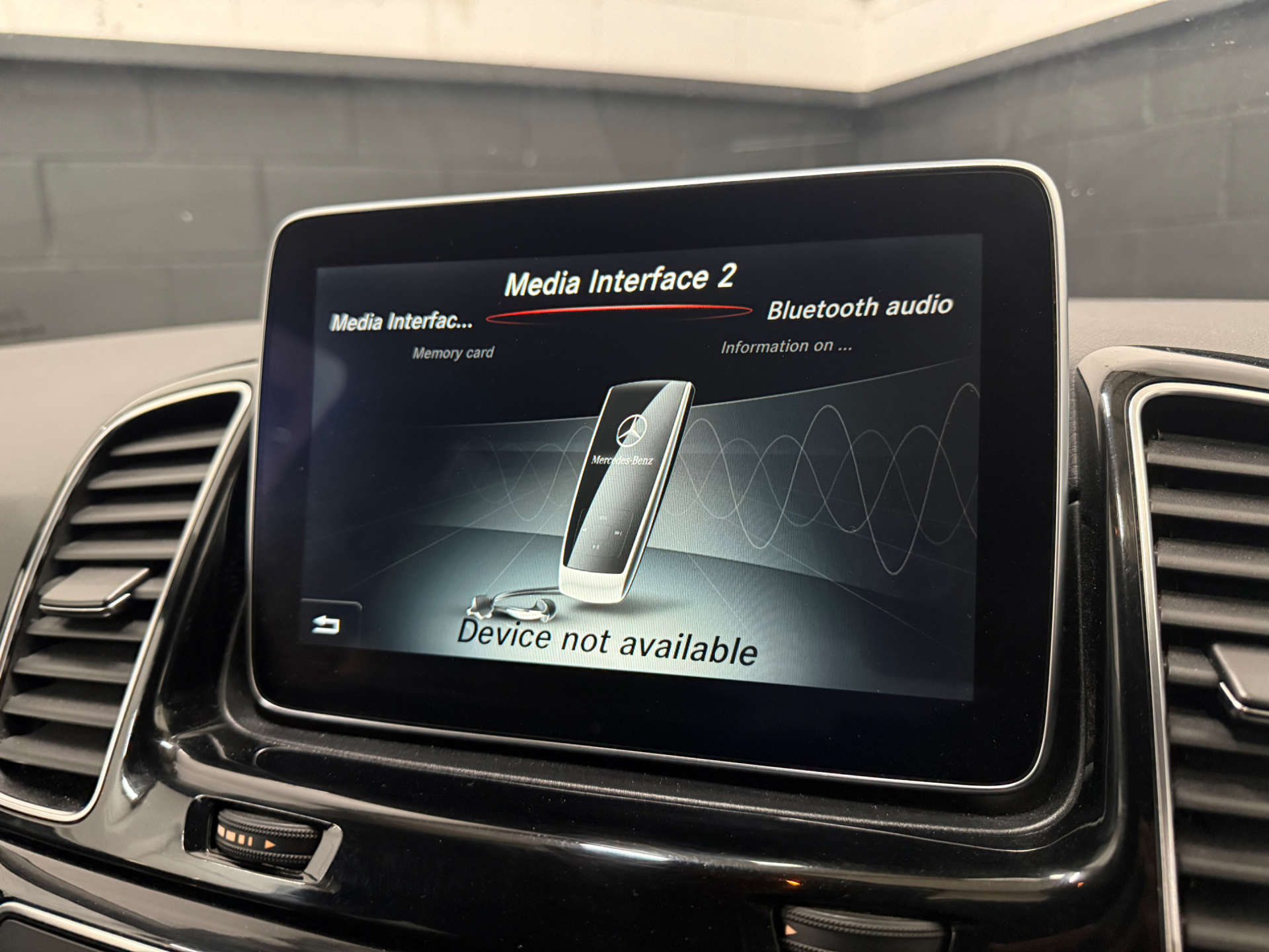 Mercedes-Benz GLE 3.0 GLE 350 D 4Matic AMG Line Auto 4WD 5dr #25