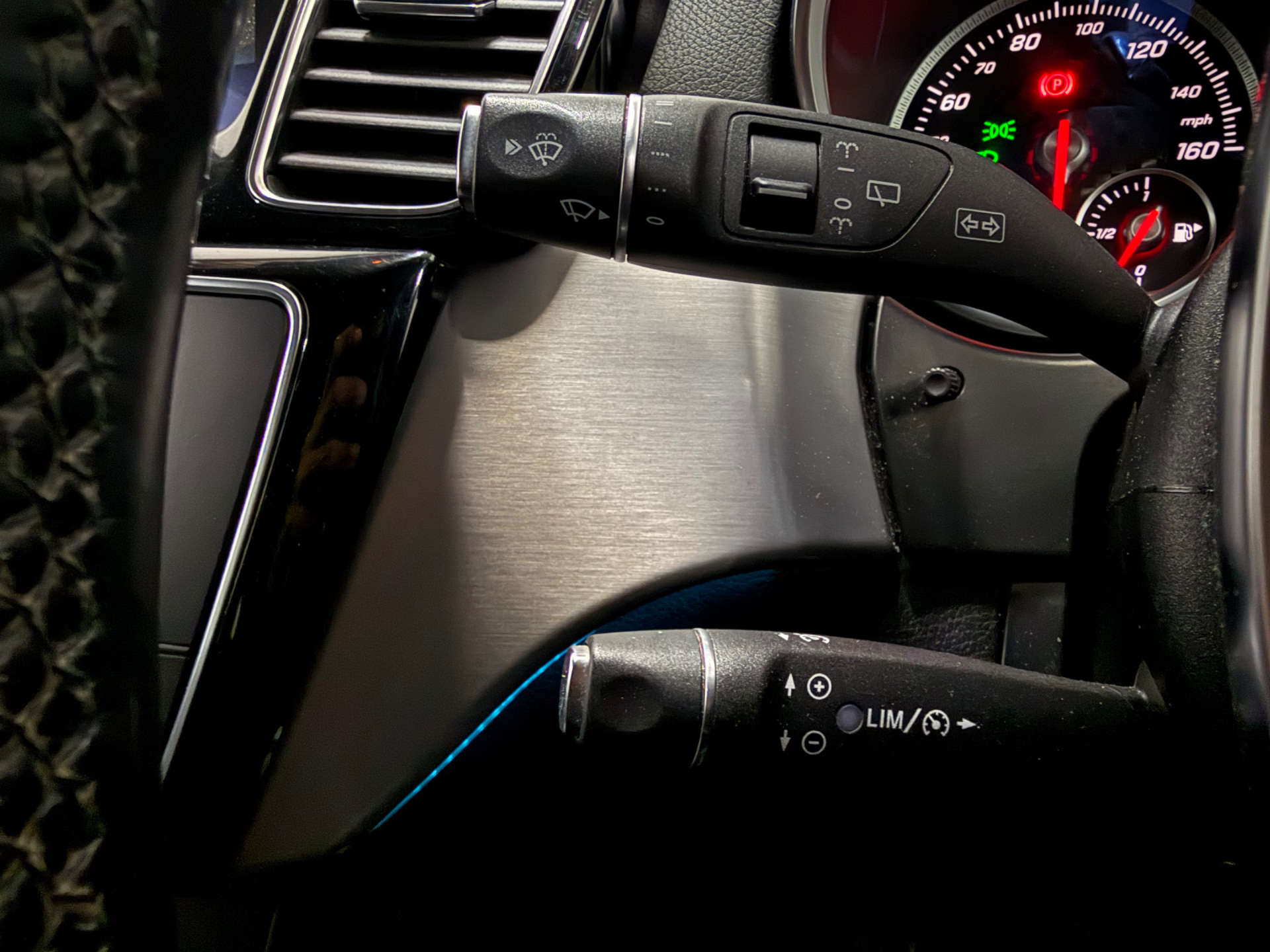 Mercedes-Benz GLE 3.0 GLE 350 D 4Matic AMG Line Auto 4WD 5dr #42