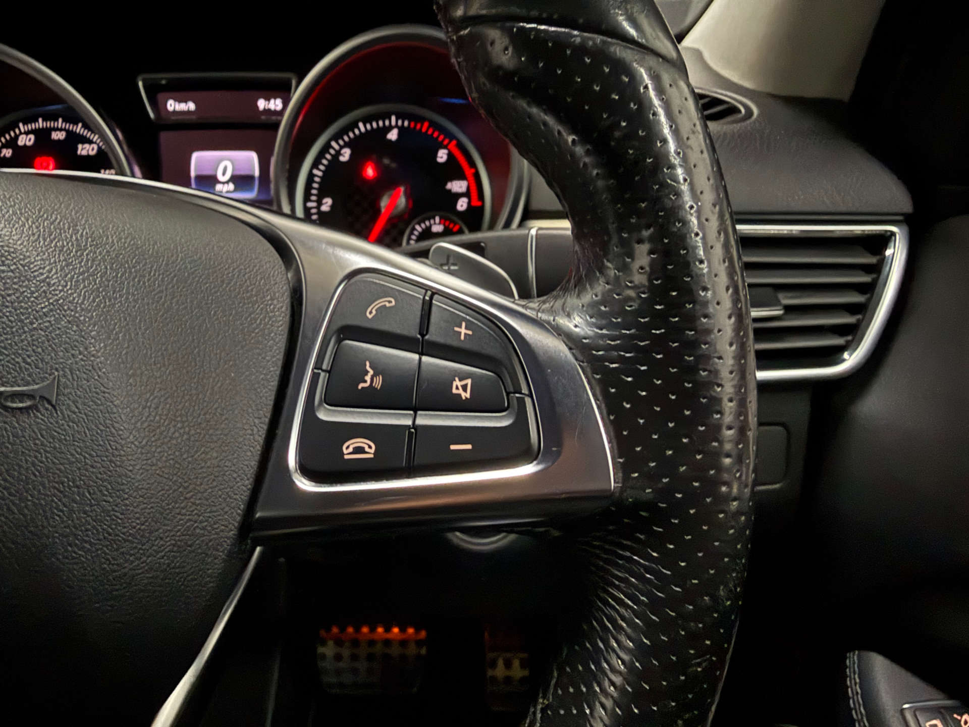 Mercedes-Benz GLE 3.0 GLE 350 D 4Matic AMG Line Auto 4WD 5dr #41