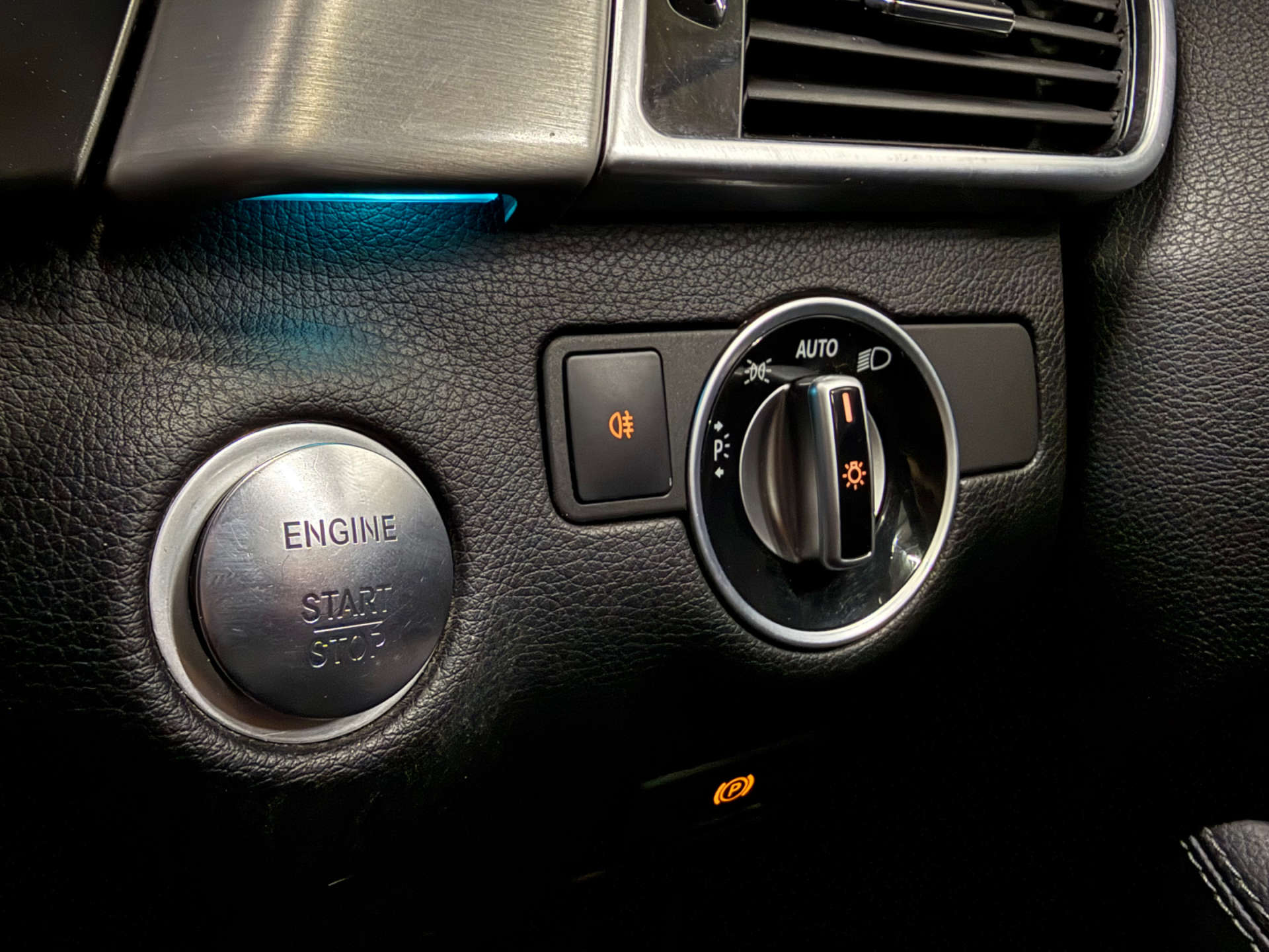 Mercedes-Benz GLE 3.0 GLE 350 D 4Matic AMG Line Auto 4WD 5dr #44