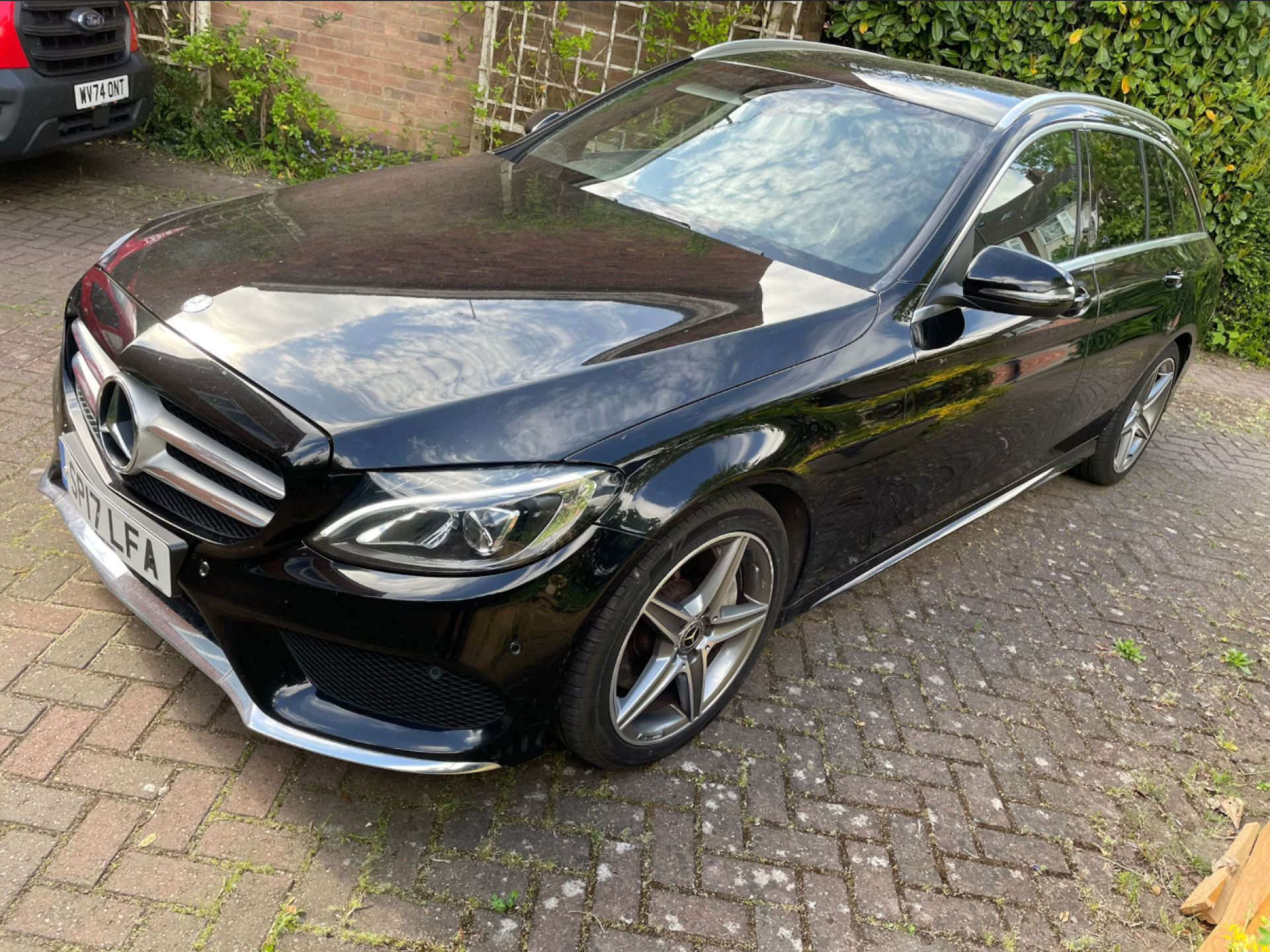 Mercedes-Benz C-CLASS 2.1 C 250 AMG Line D Auto 5dr #2