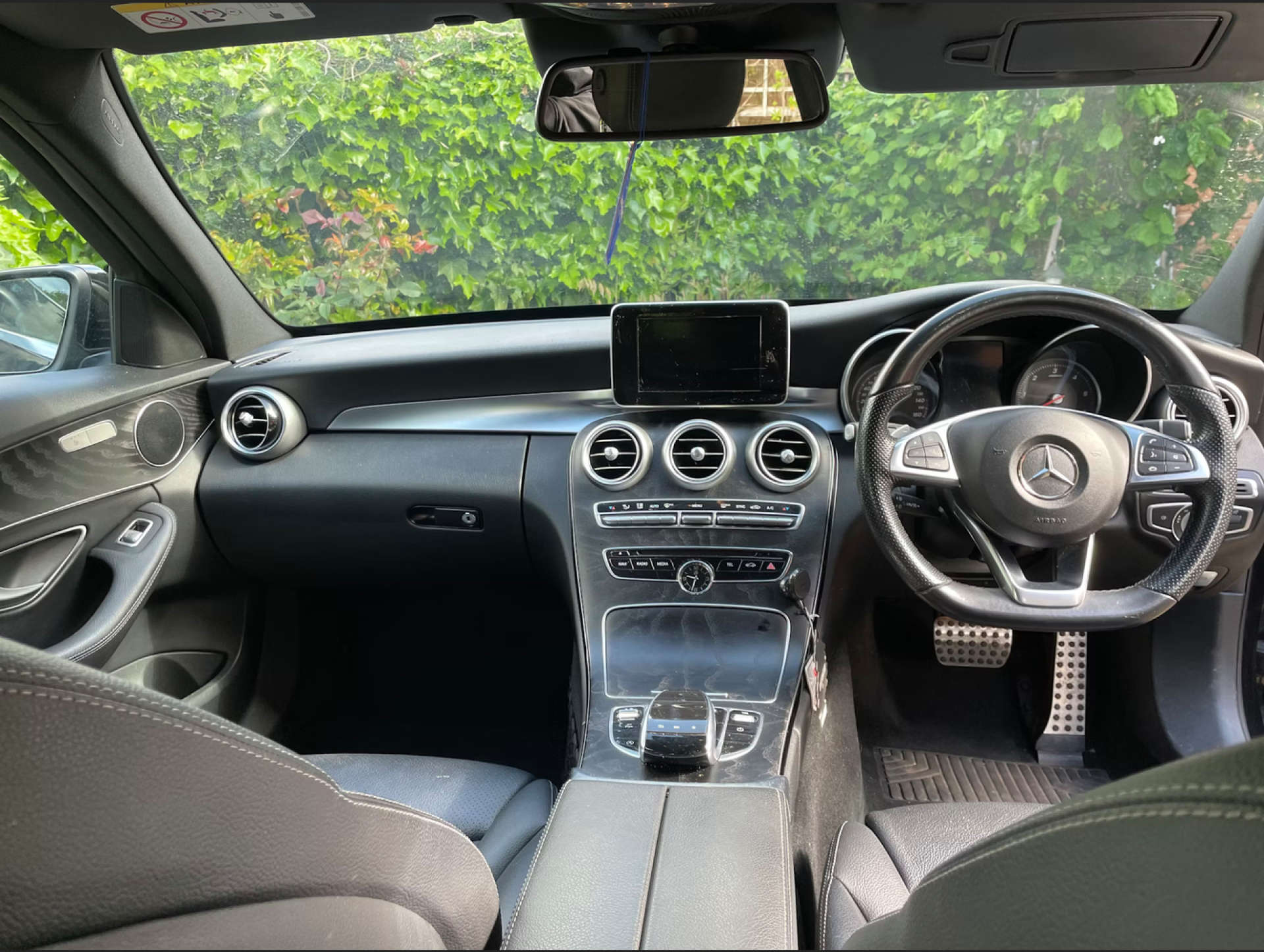 Mercedes-Benz C-CLASS 2.1 C 250 AMG Line D Auto 5dr #4