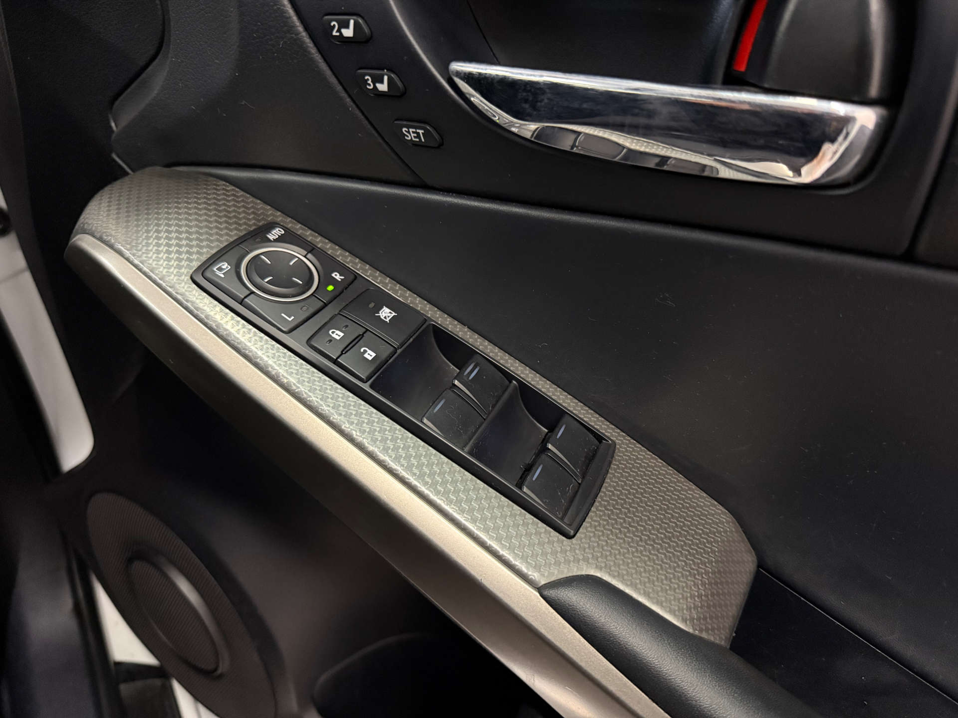 LEXUS IS 2.5 IS 300h F Sport CVT 4dr #29