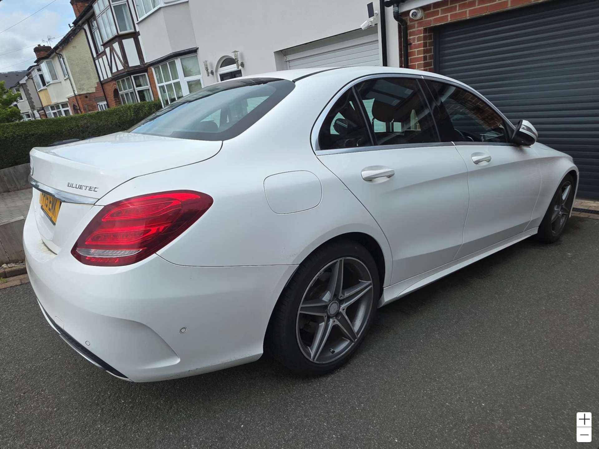 Mercedes-Benz C-CLASS 2.1 C220 AMG Line Bluetec Auto 4dr #2