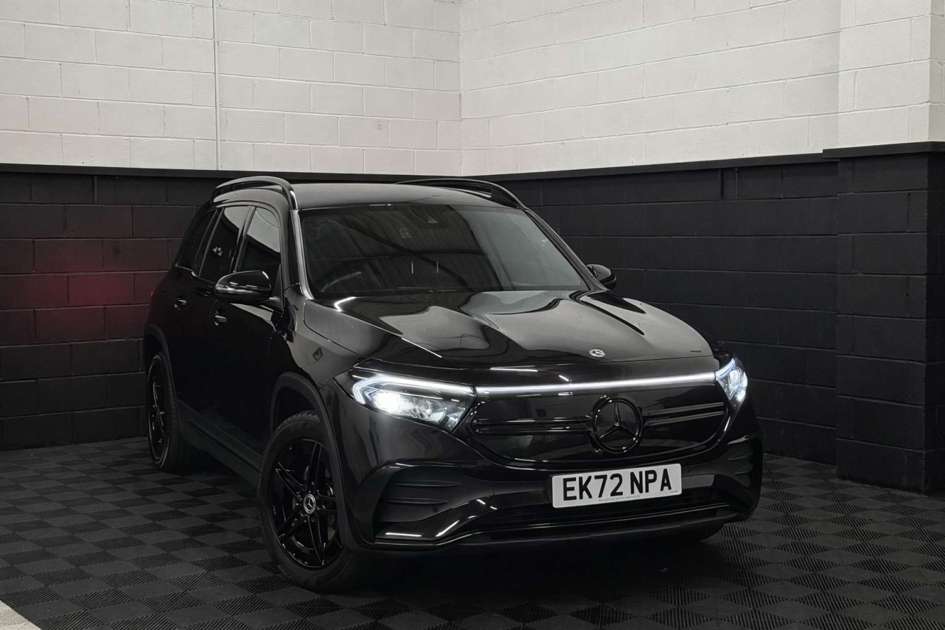 2022 Mercedes-Benz EQB E EQB 350 AMG Line