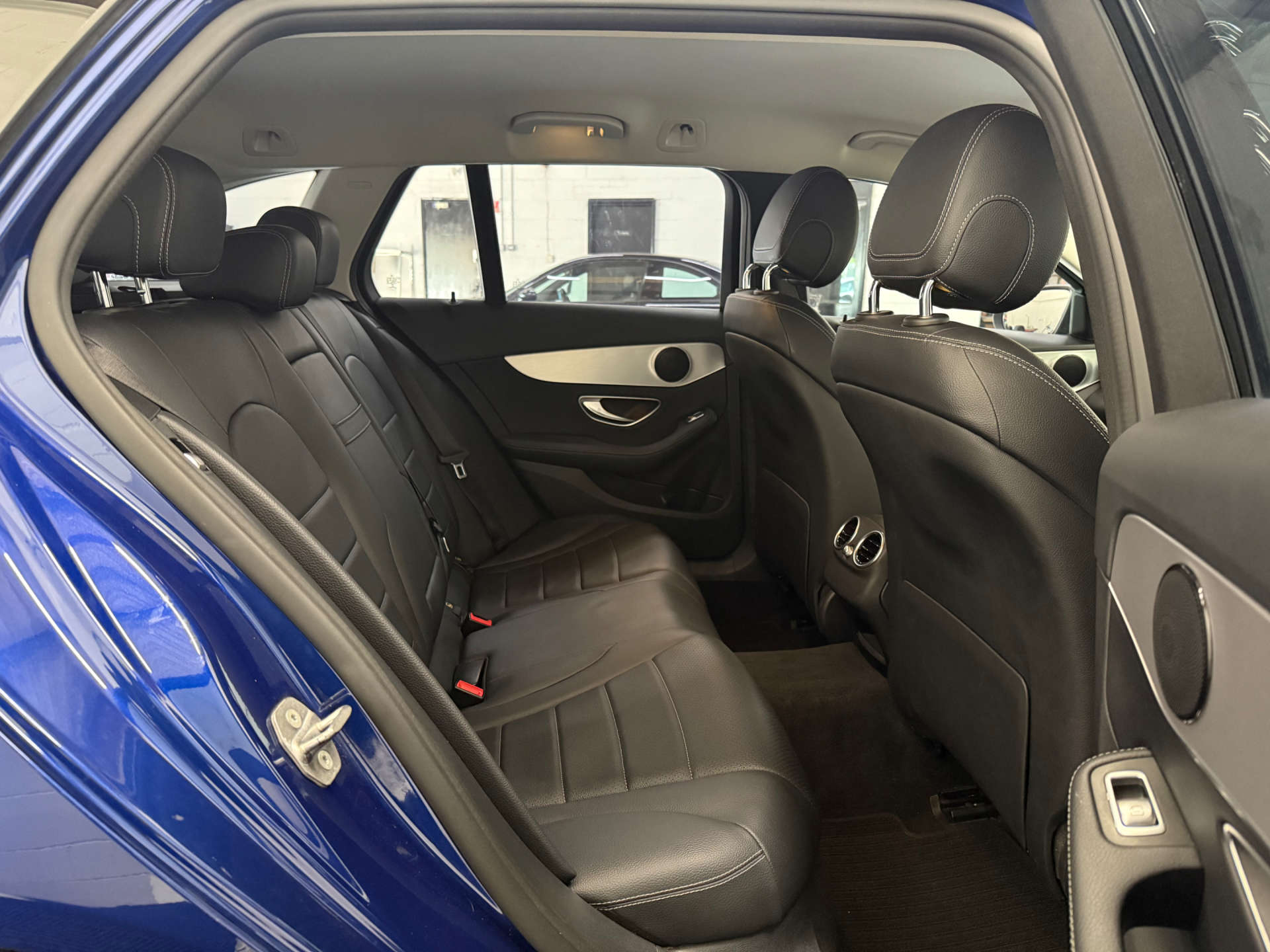 Mercedes-Benz C-CLASS 2.1 C220 D Sport 5dr #11