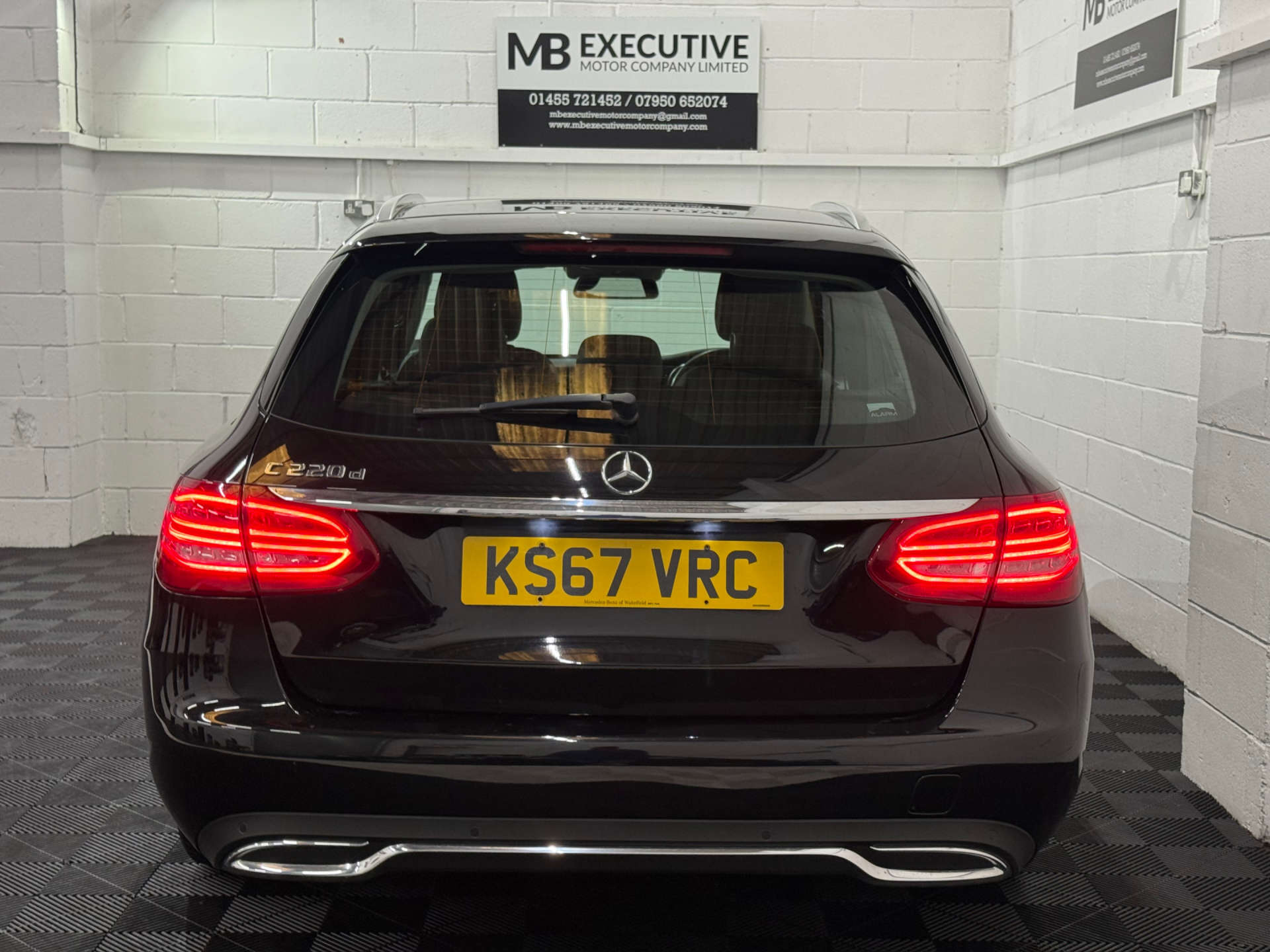 Mercedes-Benz C-CLASS 2.1 C 220 Sport D Auto 5dr #3
