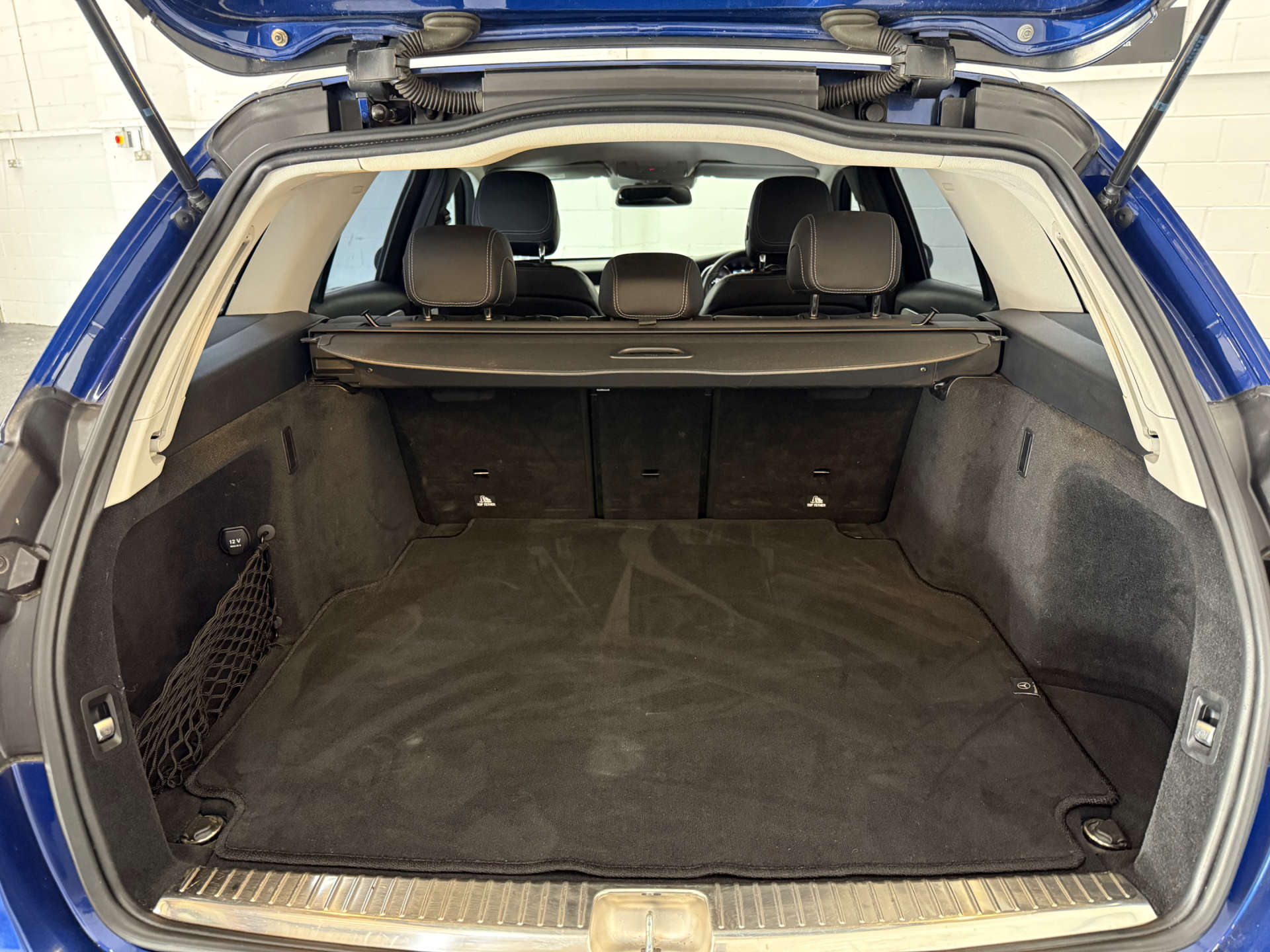 Mercedes-Benz C-CLASS 2.1 C220 D Sport 5dr #16