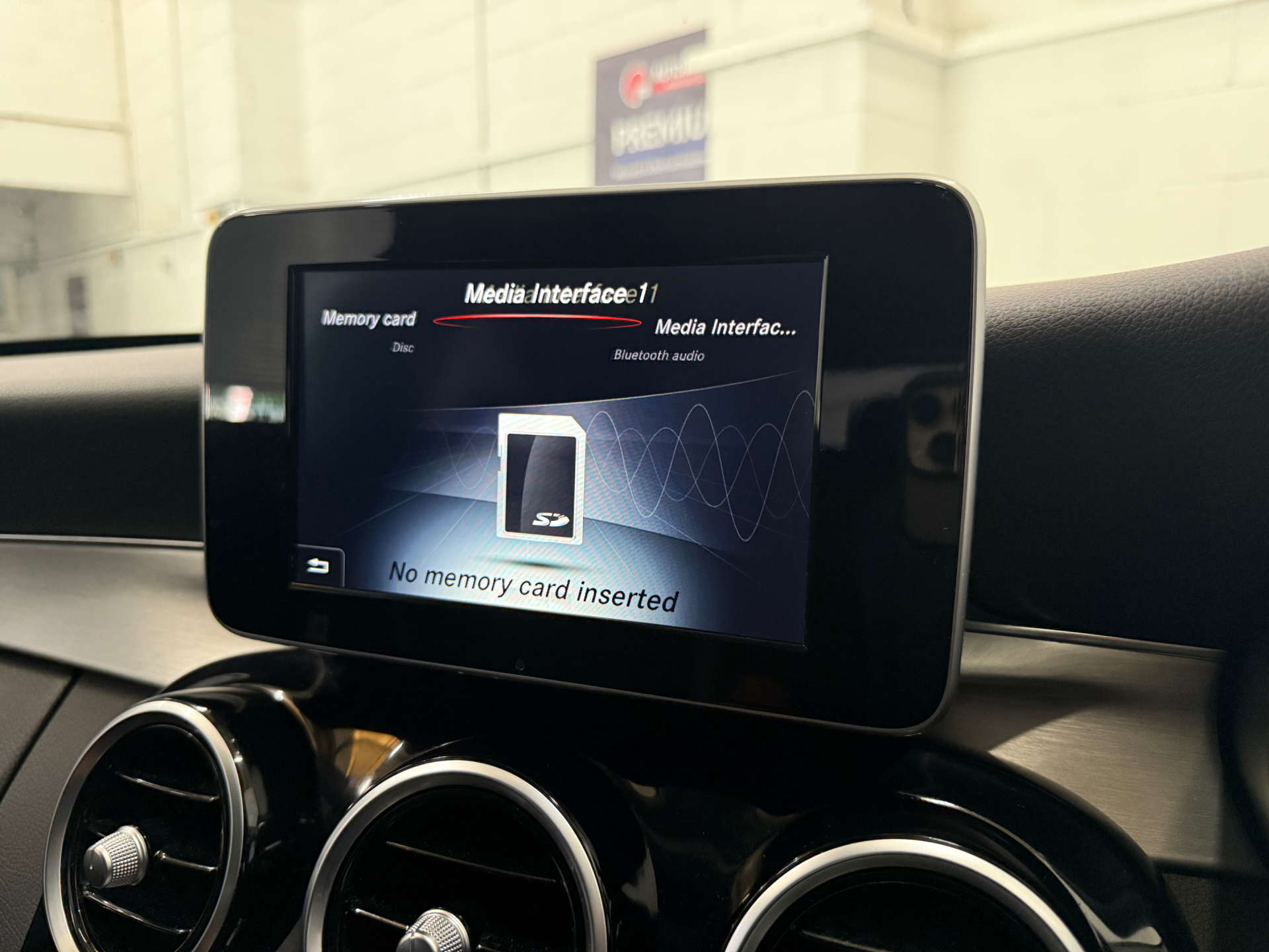 Mercedes-Benz C-CLASS 2.1 C220 D Sport 5dr #23