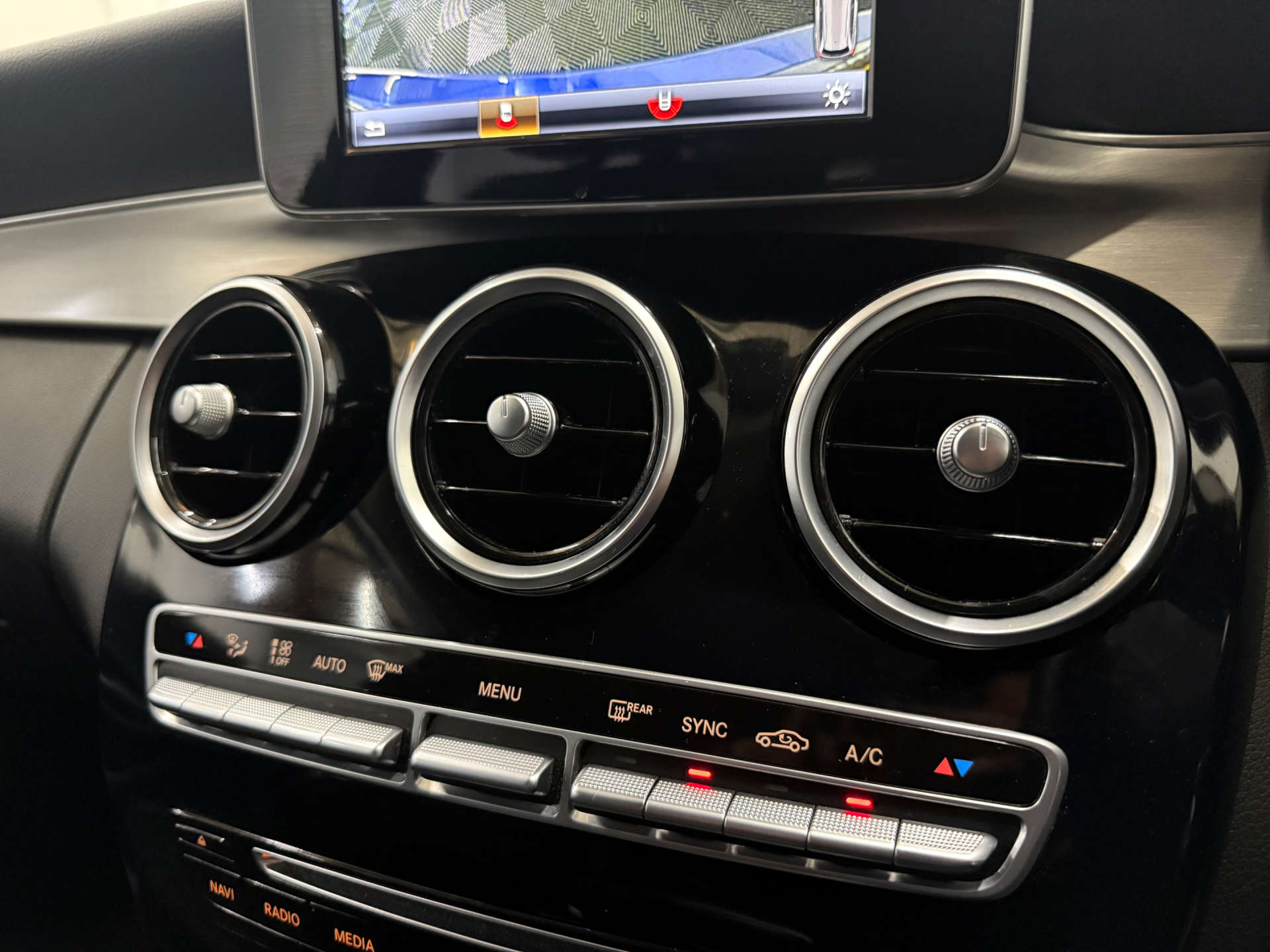 Mercedes-Benz C-CLASS 2.1 C220 D Sport 5dr #28