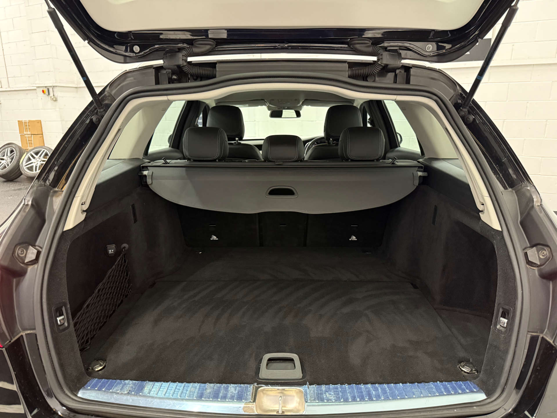 Mercedes-Benz C-CLASS 2.1 C 220 Sport D Auto 5dr #16