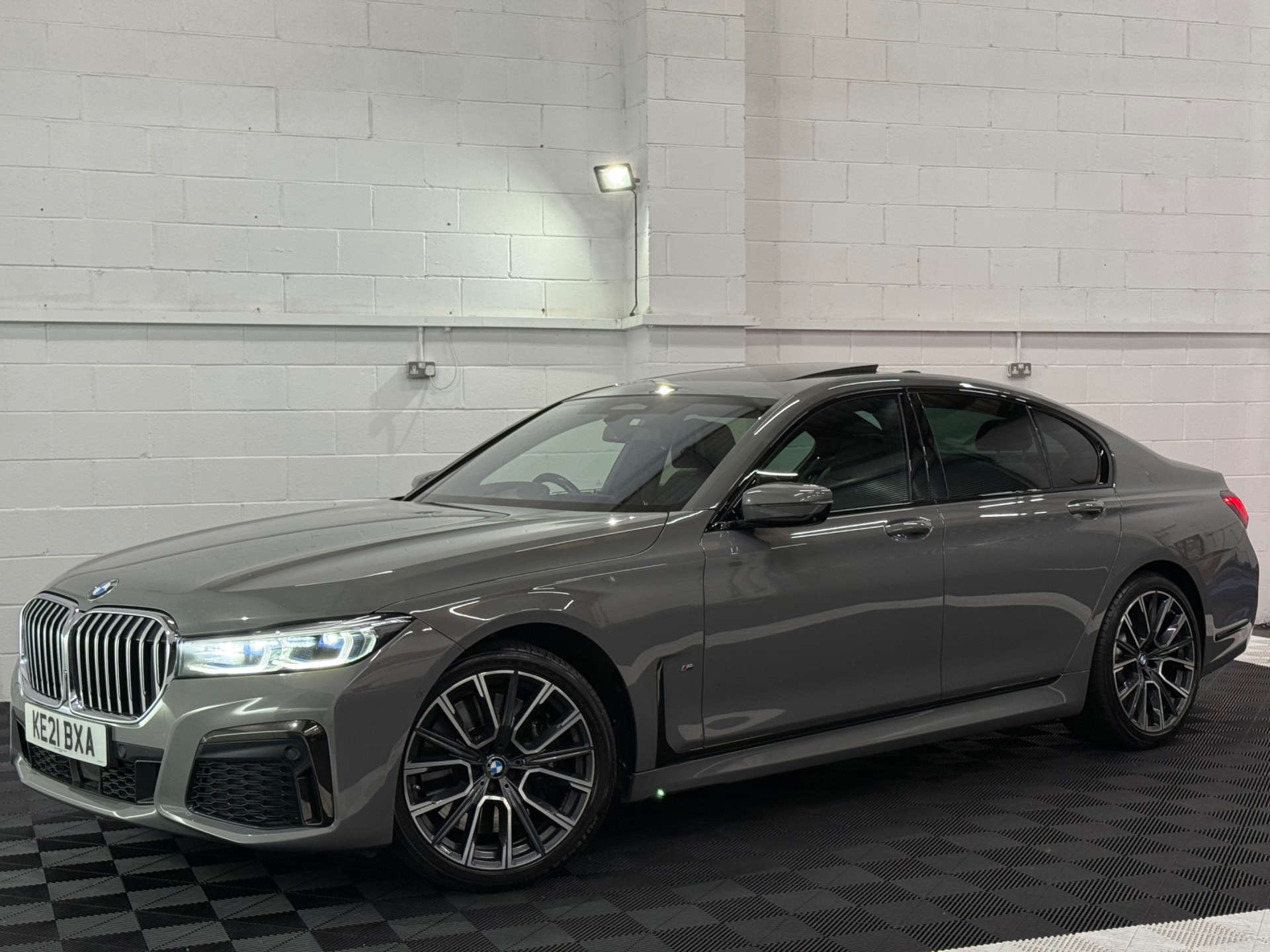 BMW 7 SERIES 3.0 730d xDrive M Sport MHEV Auto 4WD 4dr #6