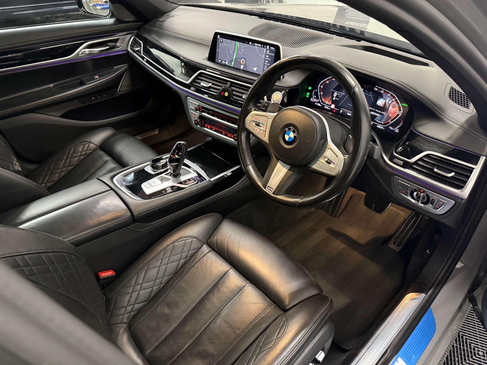 BMW 7 SERIES 3.0 730d xDrive M Sport MHEV Auto 4WD 4dr #9