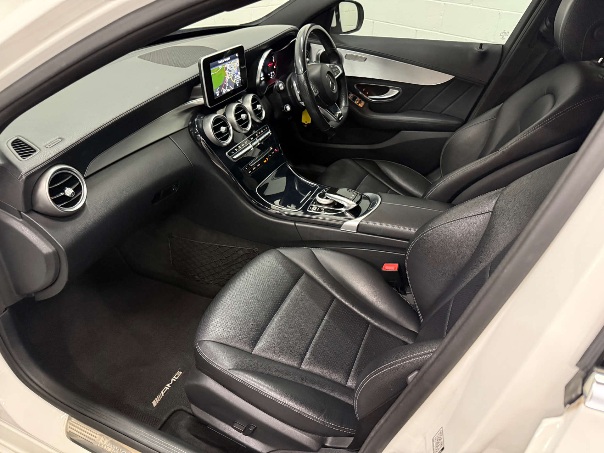 Mercedes-Benz C-CLASS 2.1 C250 AMG Line Bluetec Auto 4dr #13