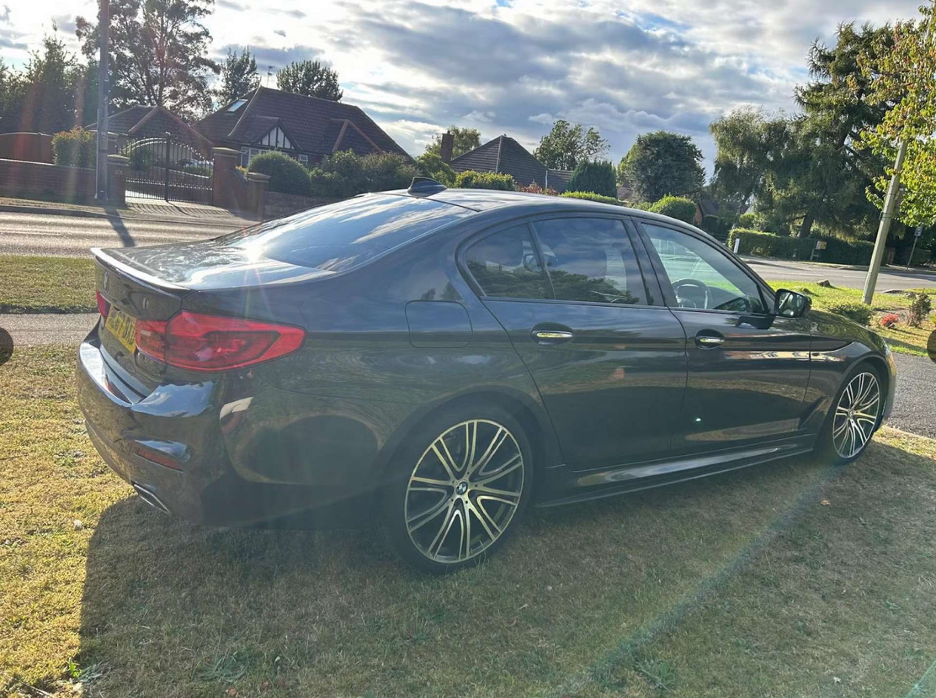 BMW 5 SERIES 3.0 530D M Sport Auto 4dr #2