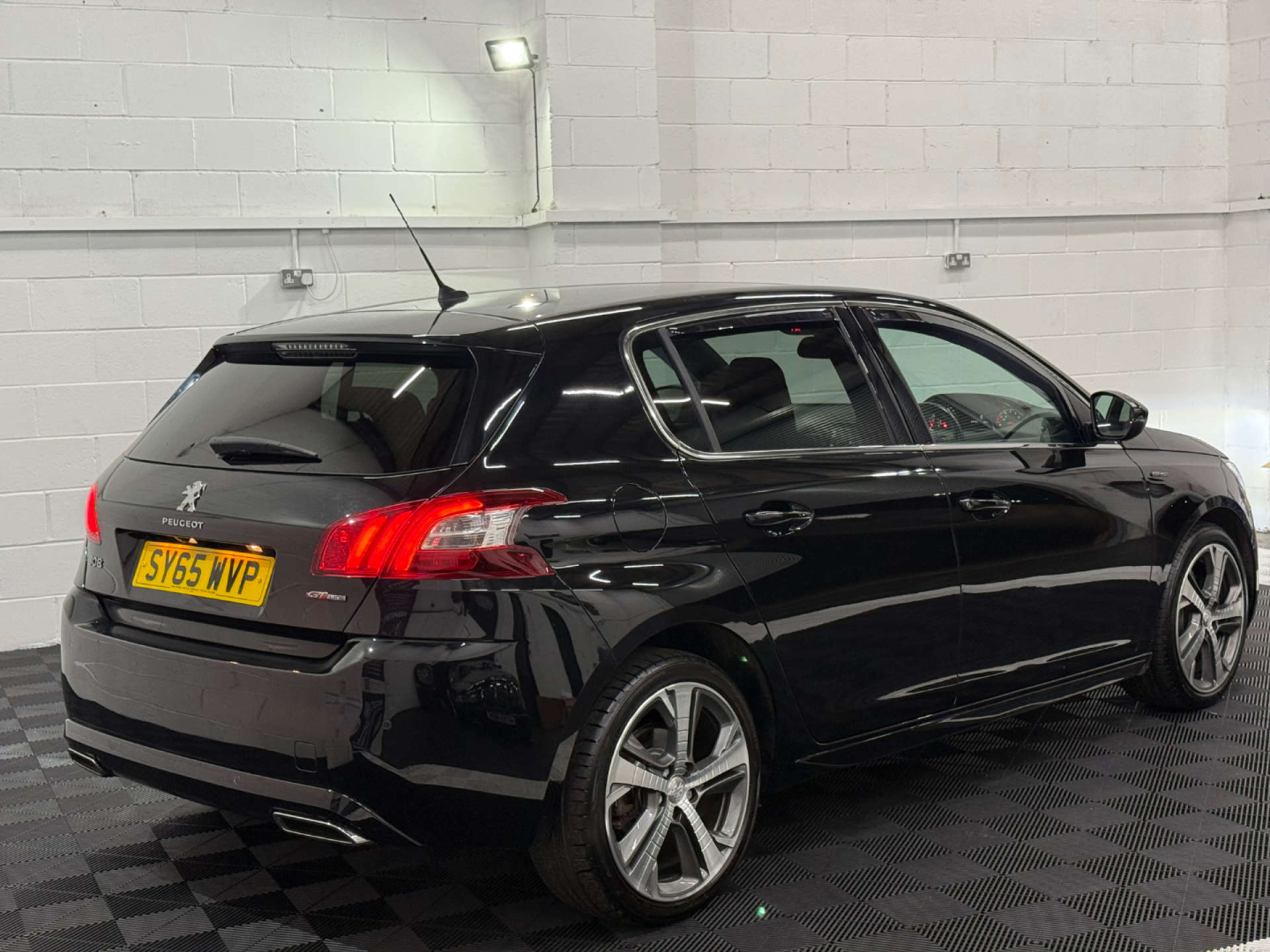 Peugeot 308 1.2 308 GT Line PureTech S/S 5dr #2