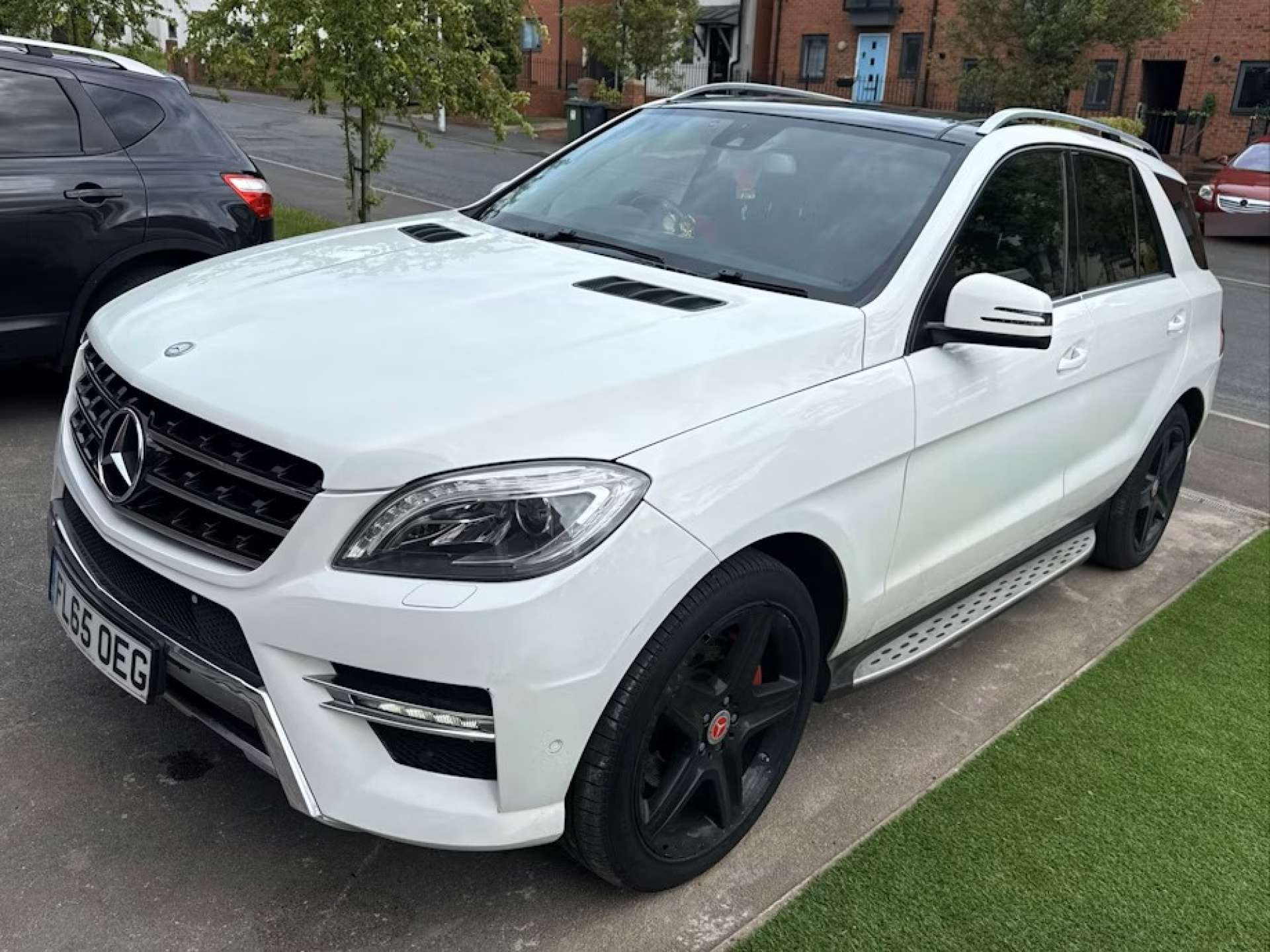 Mercedes-Benz M-CLASS 2.1 ML250 AMG Line Premium Bluetec Auto 4WD 5dr #4
