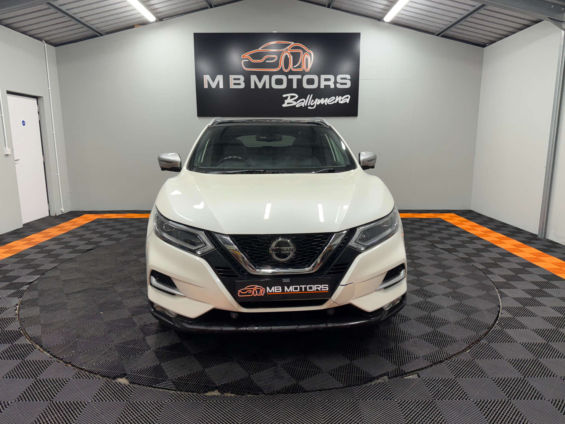 2018 NISSAN QASHQAI 1.3 Qashqai Tekna+ DiG-T 5dr - vehicle photo 2 for sale on PureCar