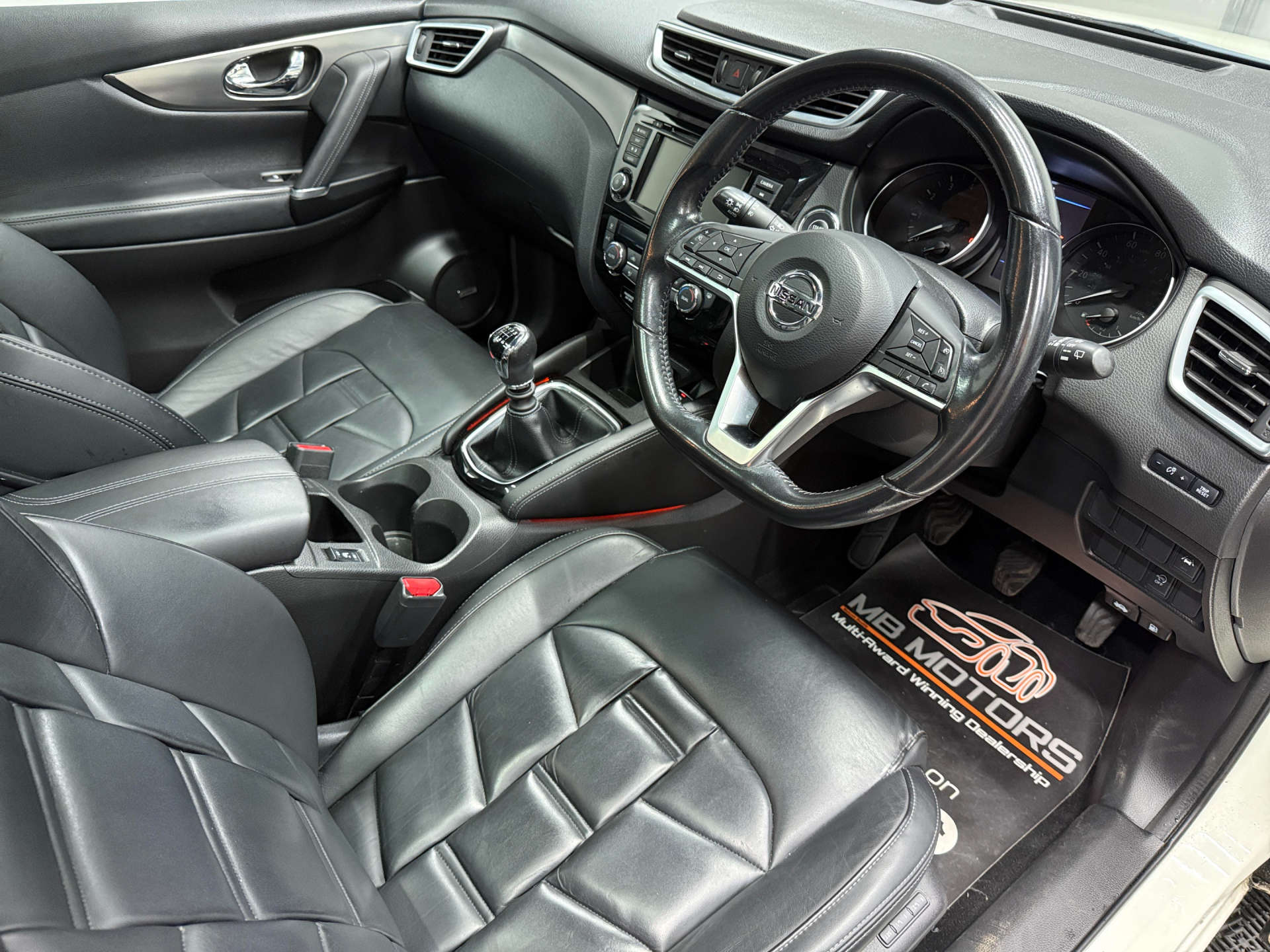 2018 NISSAN QASHQAI 1.3 Qashqai Tekna+ DiG-T 5dr - vehicle photo 18 for sale on PureCar