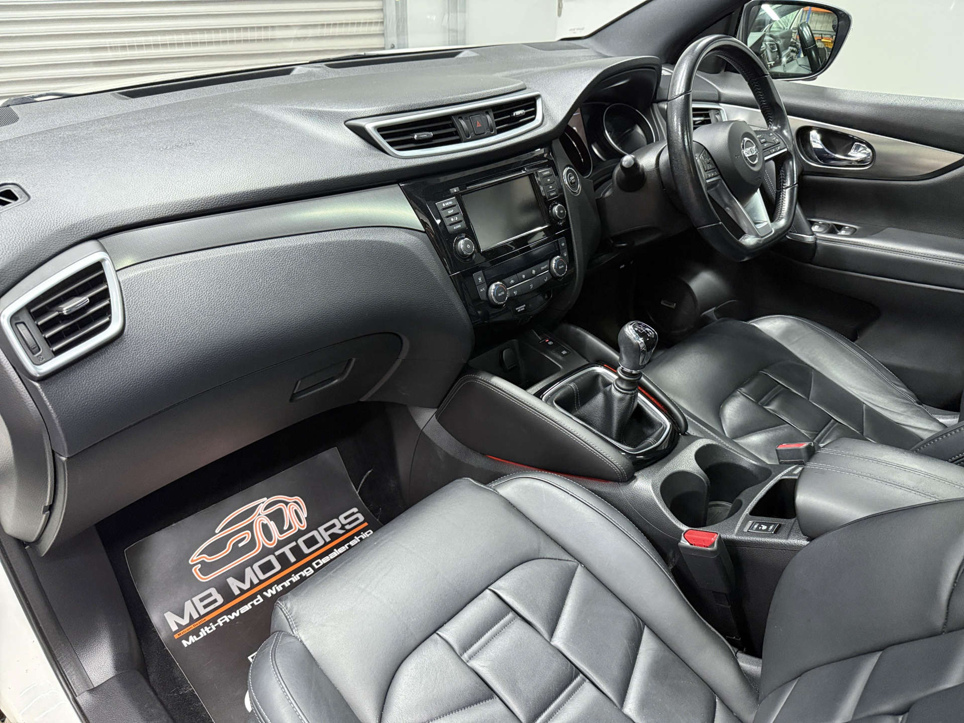 2018 NISSAN QASHQAI 1.3 Qashqai Tekna+ DiG-T 5dr - vehicle photo 27 for sale on PureCar