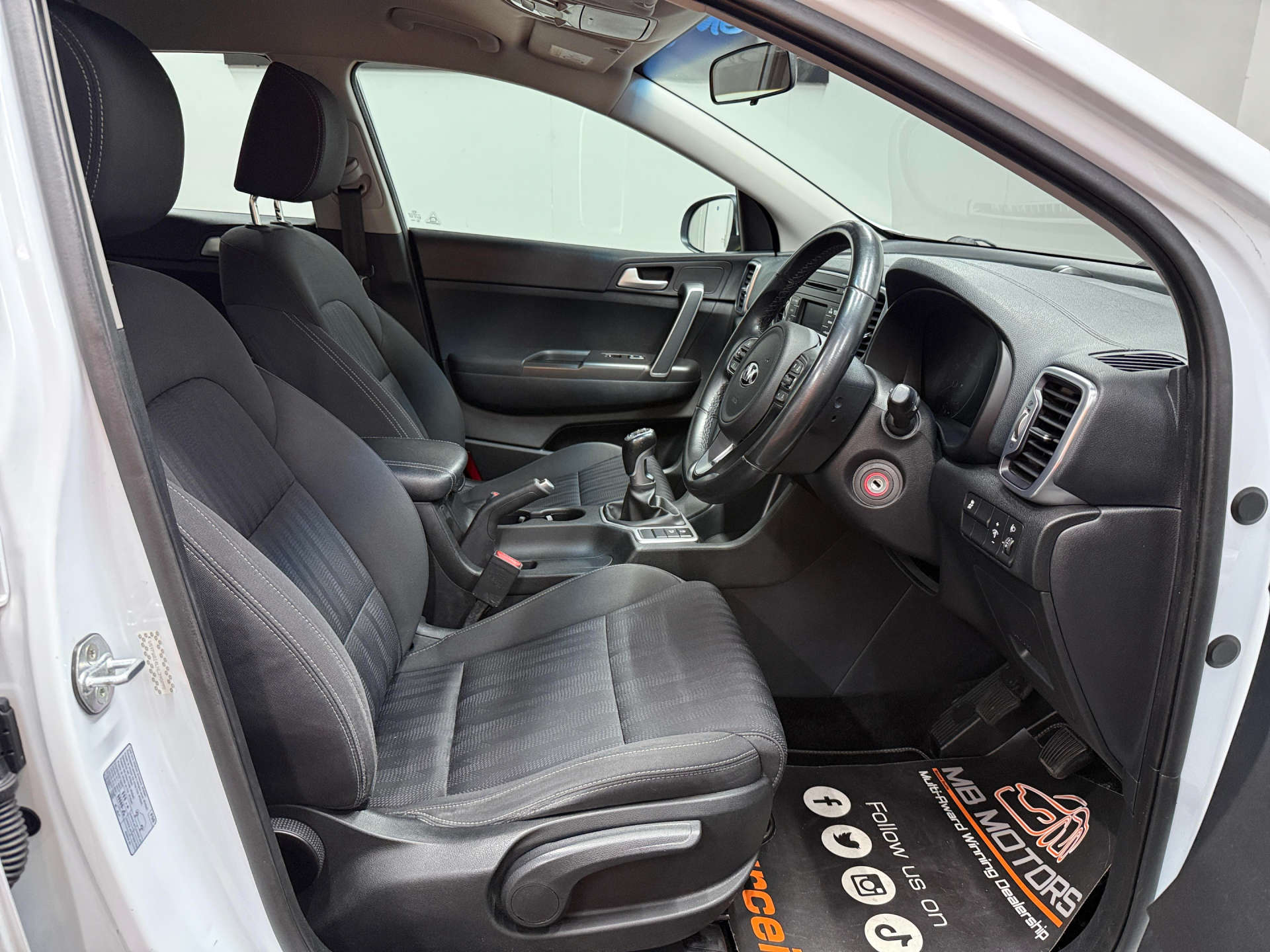 2018 KIA SPORTAGE 1.6 Sportage 1 ISG 5dr - vehicle photo 15 for sale on PureCar