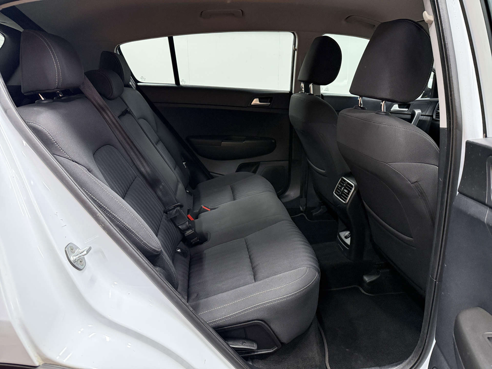 2018 KIA SPORTAGE 1.6 Sportage 1 ISG 5dr - vehicle photo 31 for sale on PureCar