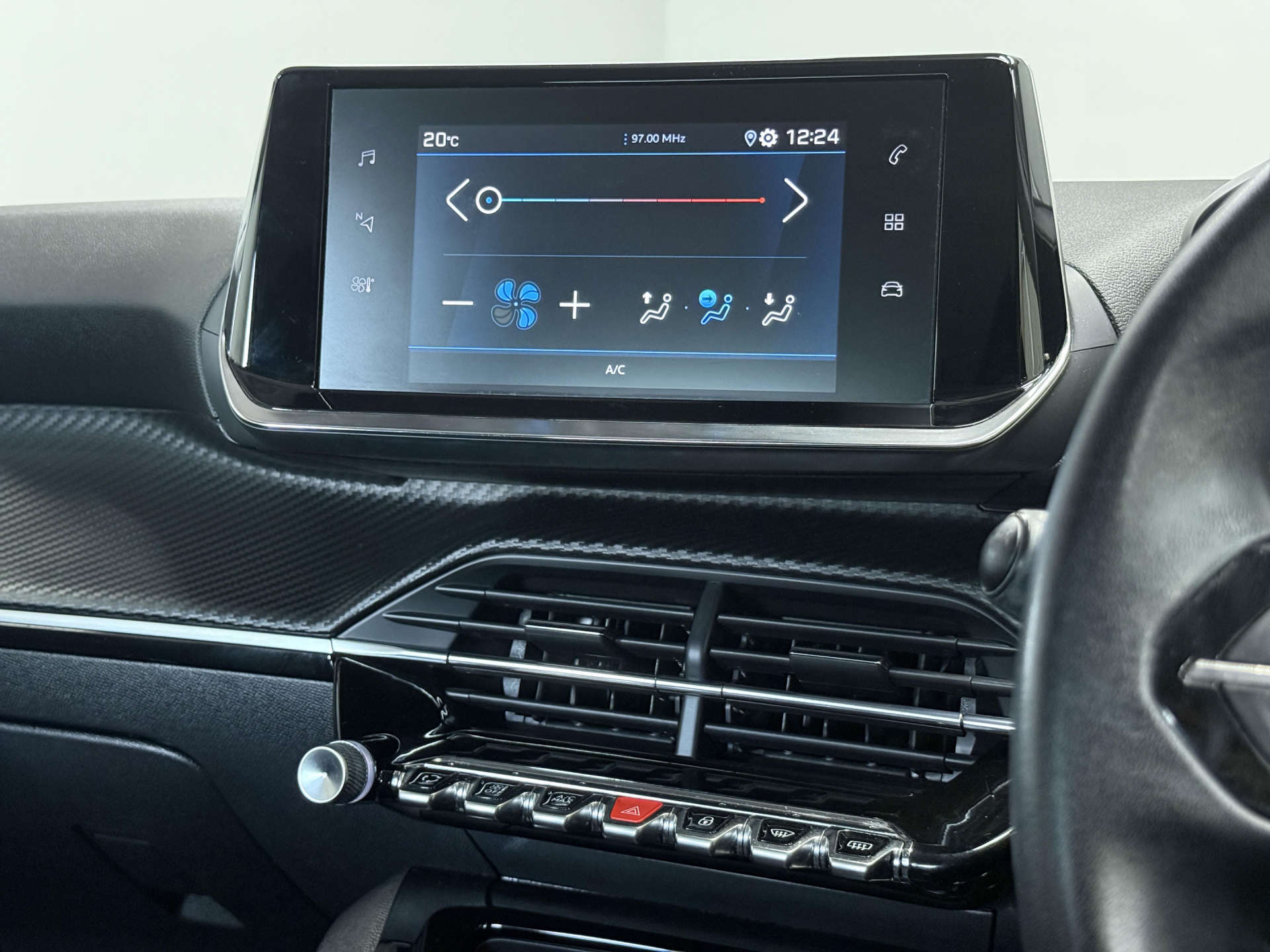 2020 PEUGEOT 1.2 208 Active PureTech S/S 5dr - vehicle photo 21 for sale on PureCar