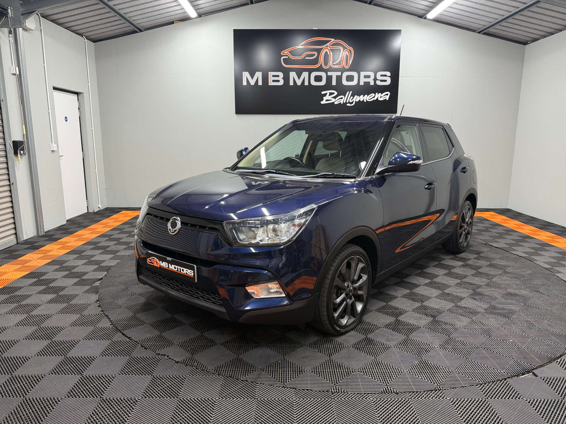 2015 SSANGYONG TIVOLI 1.6 Tivoli ELX TD 5dr - vehicle photo 3 for sale on PureCar