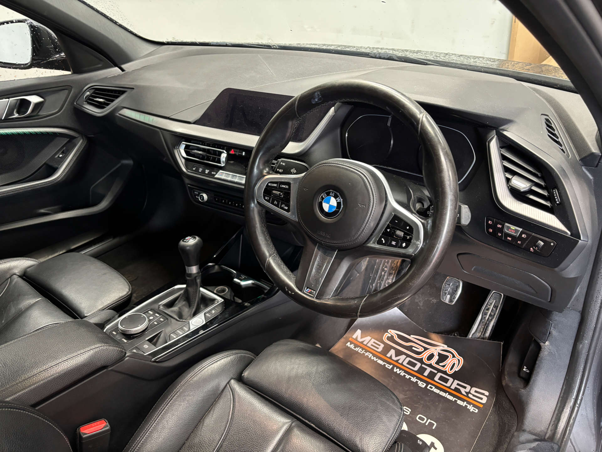 2020 BMW 1 SERIES 1.5 118i M Sport 5dr - vehicle photo 3 for sale on PureCar