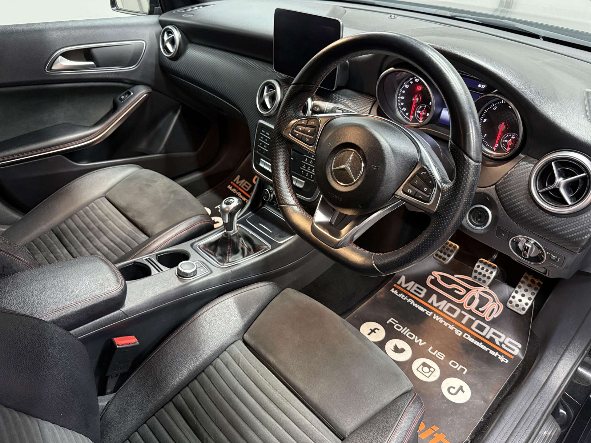 2017 MERCEDES A-CLASS 1.5 A 180 D AMG Line 5dr - vehicle photo 15 for sale on PureCar