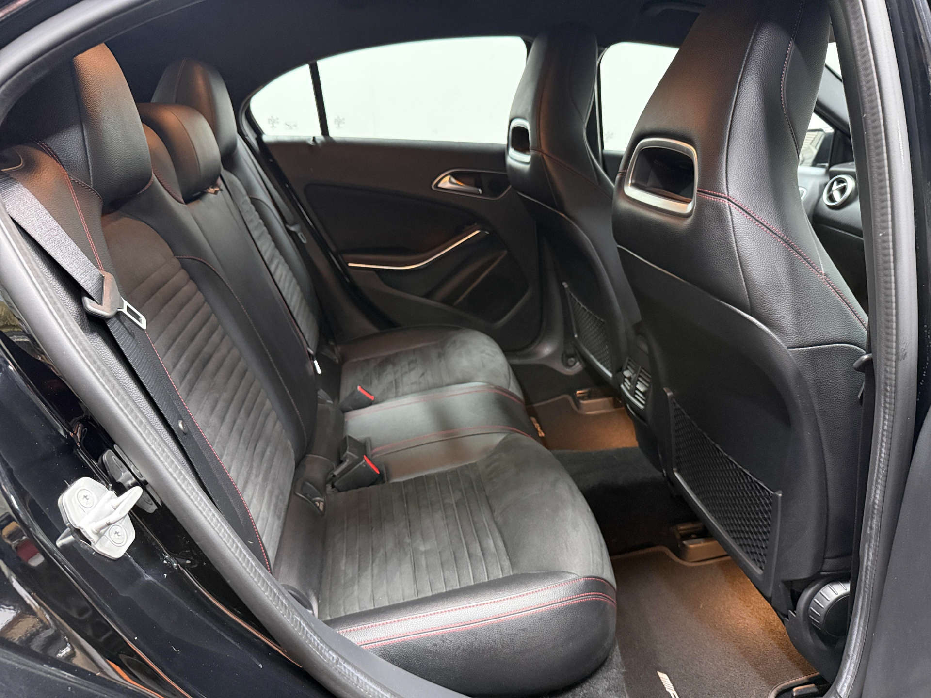 2017 MERCEDES A-CLASS 1.5 A 180 D AMG Line 5dr - vehicle photo 27 for sale on PureCar