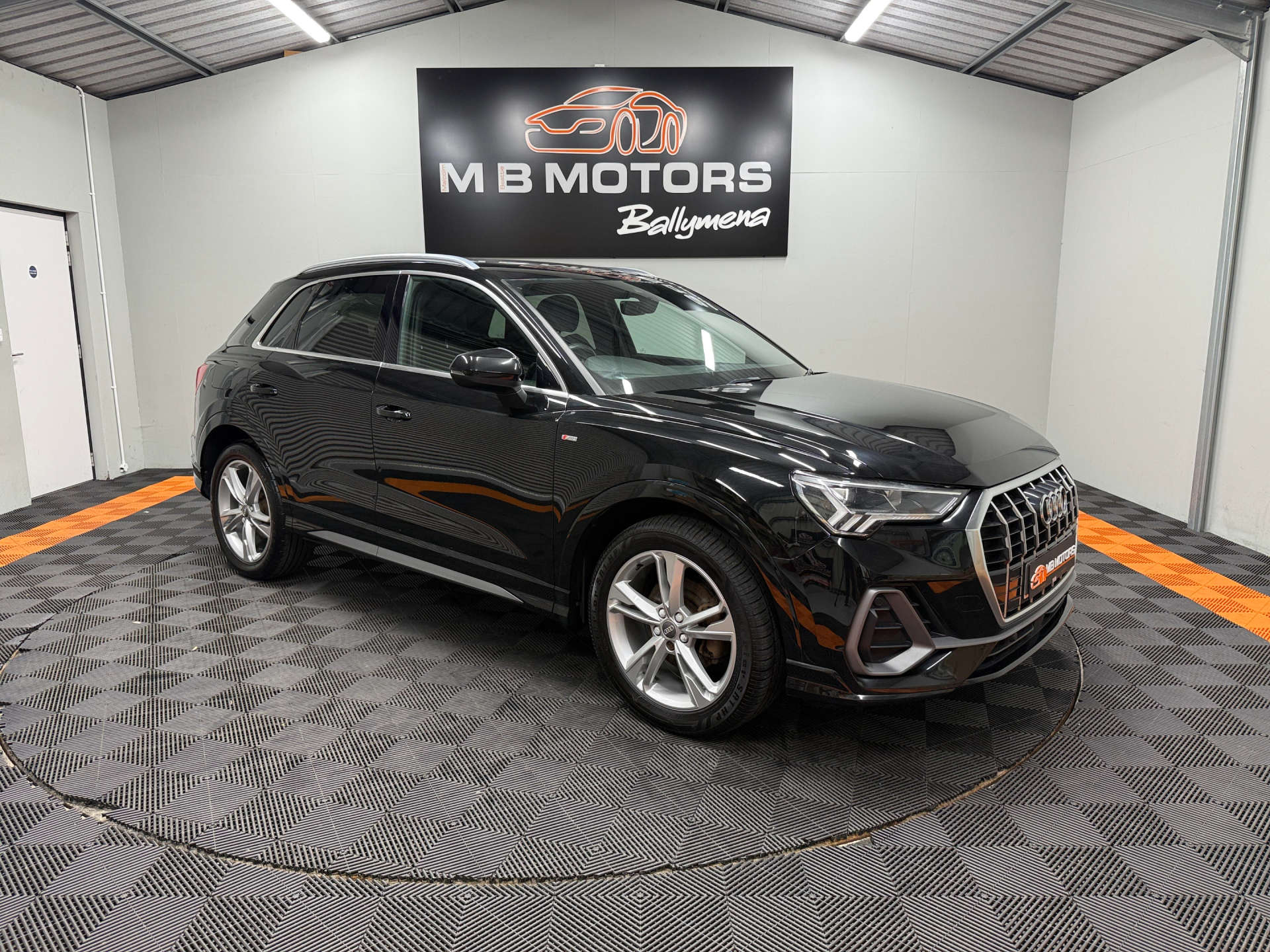 AUDI Q3 2019