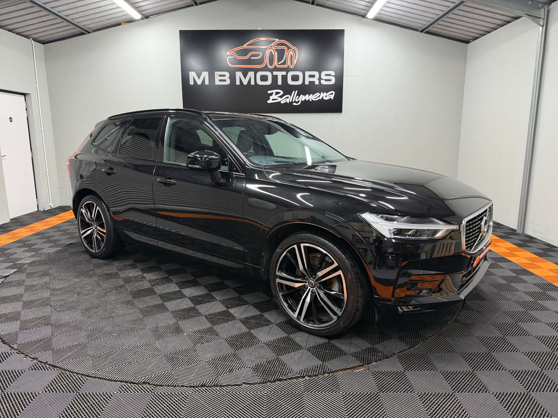 VOLVO XC60 2019