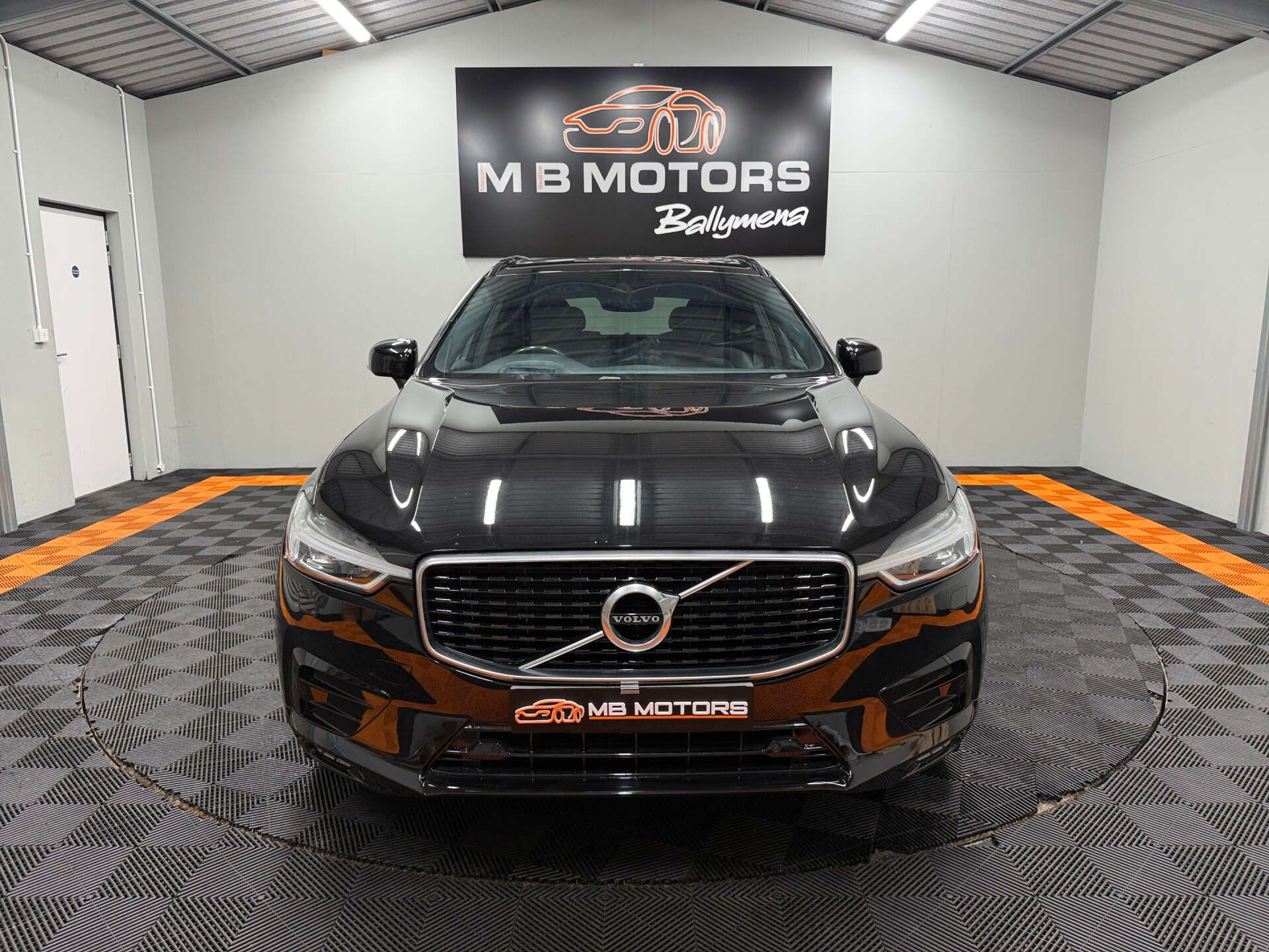 2019 VOLVO XC60 2.0 XC60 R-Design Pro B5 AWD Auto 4WD 5dr - vehicle photo 2 for sale on PureCar