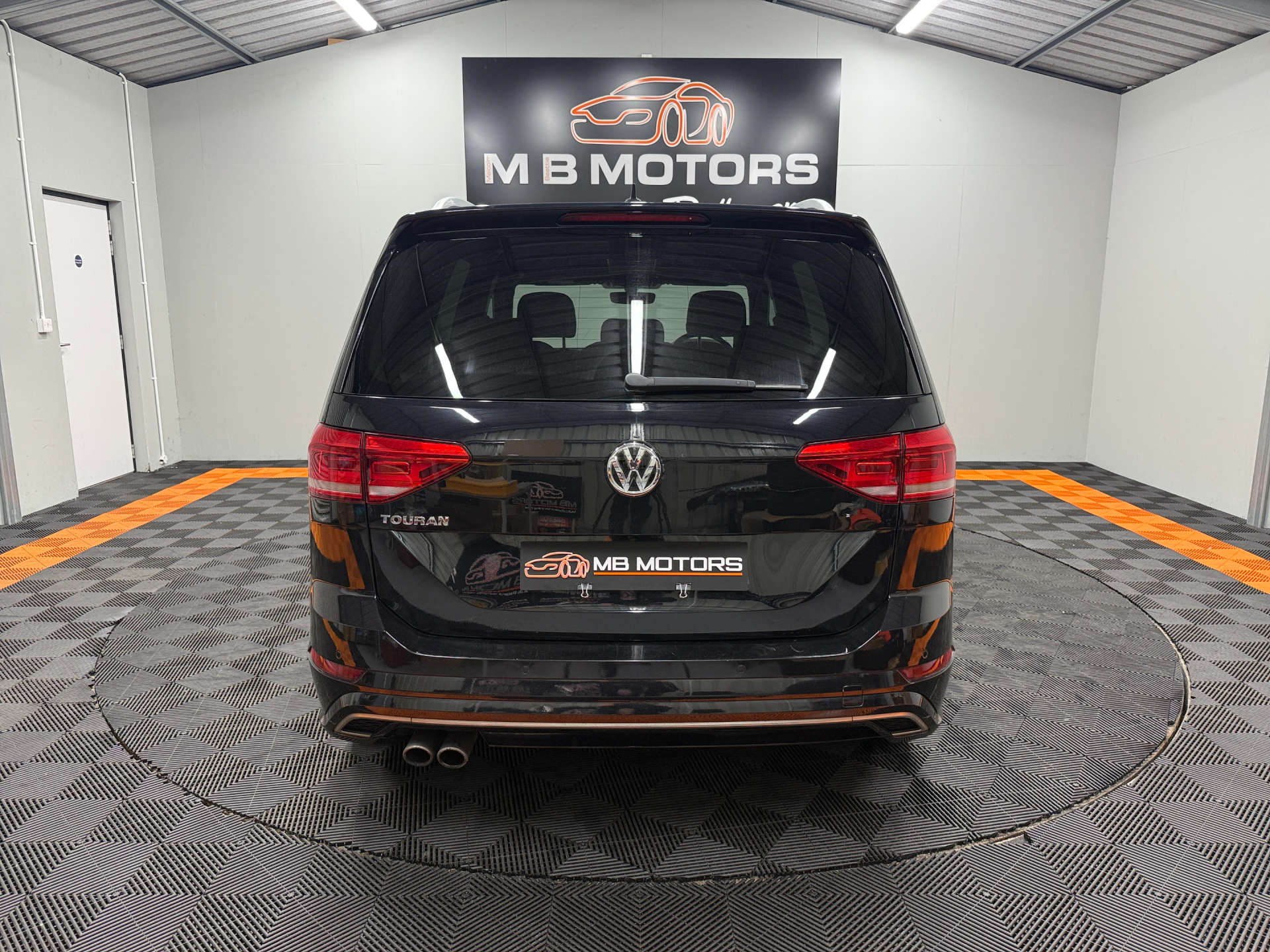 2018 VOLKSWAGEN TOURAN 1.4 TSI R-Line MPV 5dr Petrol Manual Euro 6 (s/s) (150 ps) - vehicle photo 7 for sale on PureCar