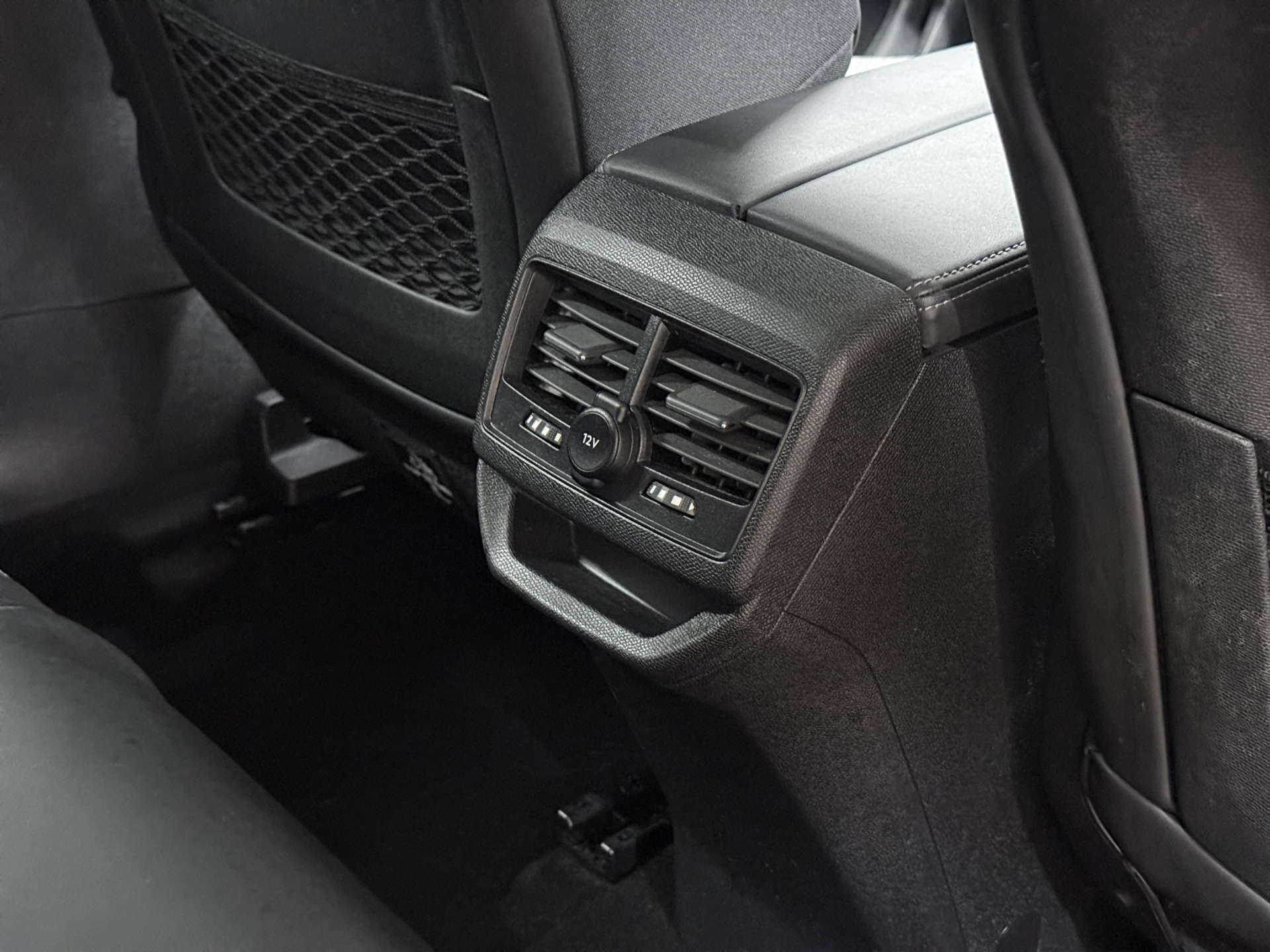 2018 PEUGEOT 1.2 3008 Allure S/S 5dr - vehicle photo 35 for sale on PureCar
