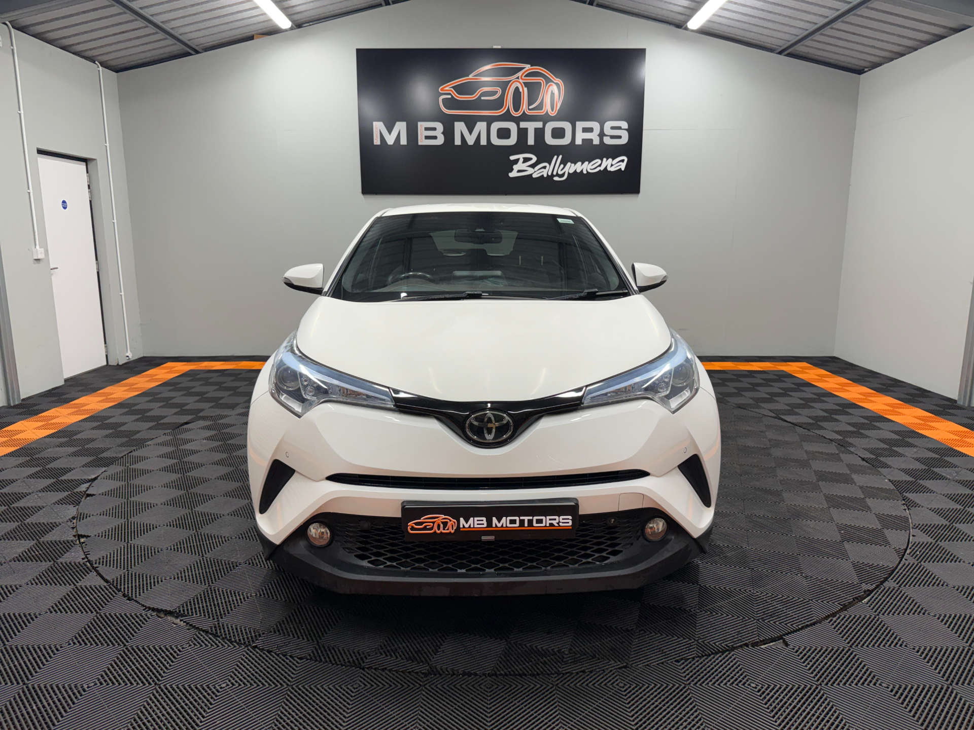 2017 TOYOTA C-HR 1.2 C-HR Excel 5dr - vehicle photo 2 for sale on PureCar