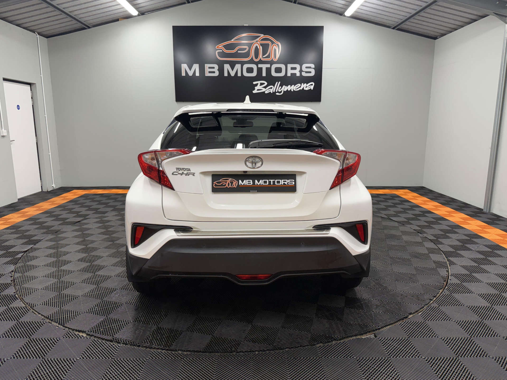 2017 TOYOTA C-HR 1.2 C-HR Excel 5dr - vehicle photo 8 for sale on PureCar