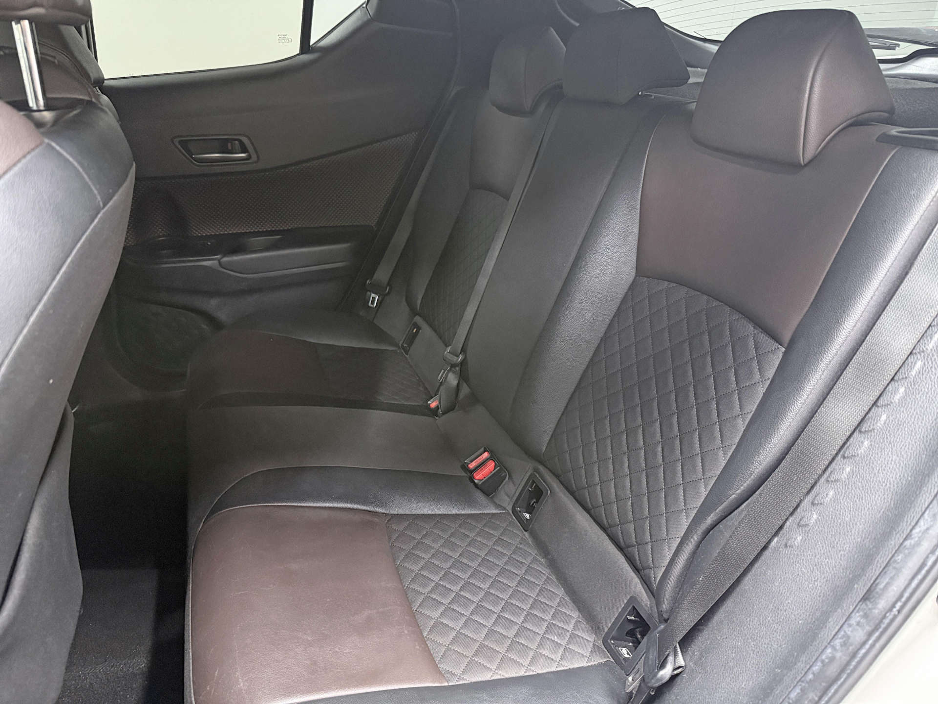 2017 TOYOTA C-HR 1.2 C-HR Excel 5dr - vehicle photo 35 for sale on PureCar