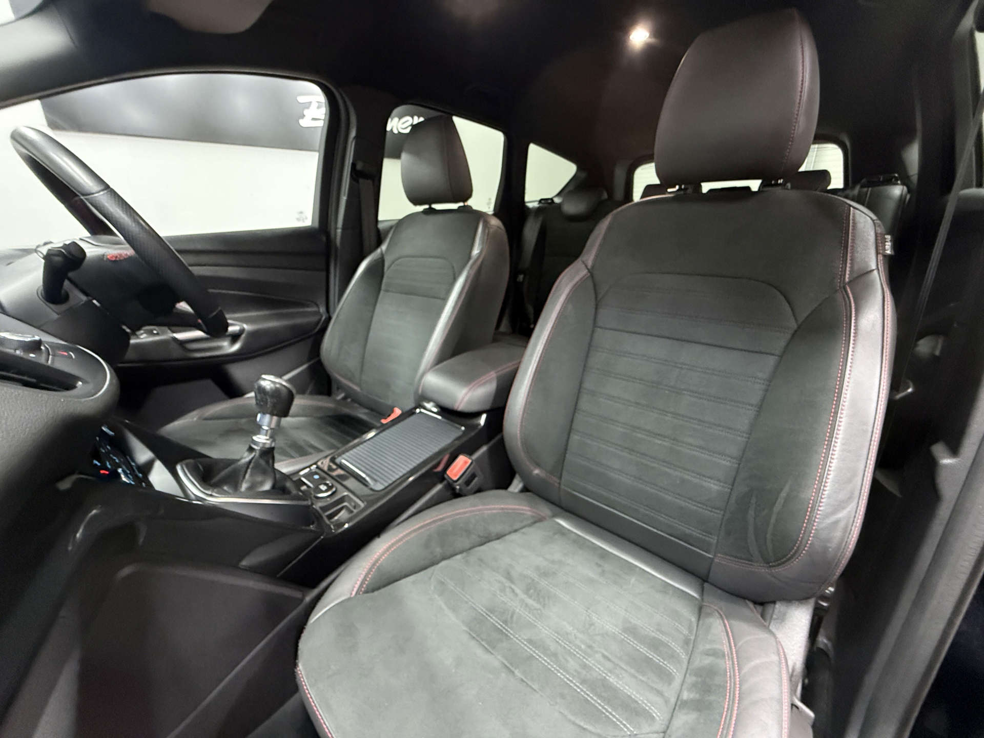 2019 FORD KUGA 1.5 Kuga ST-Line TDCi 5dr - vehicle photo 30 for sale on PureCar