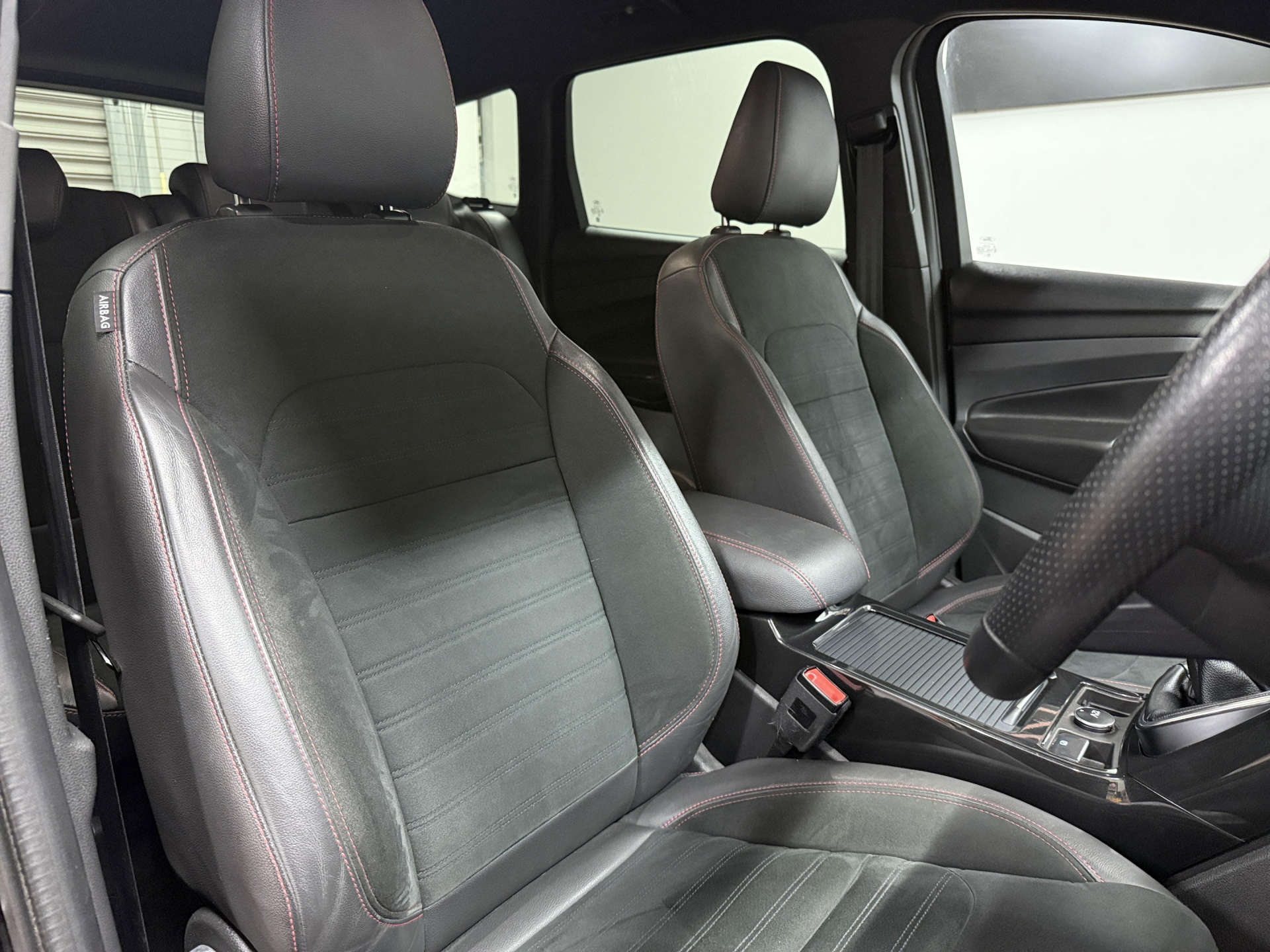 2019 FORD KUGA 1.5 Kuga ST-Line TDCi 5dr - vehicle photo 32 for sale on PureCar