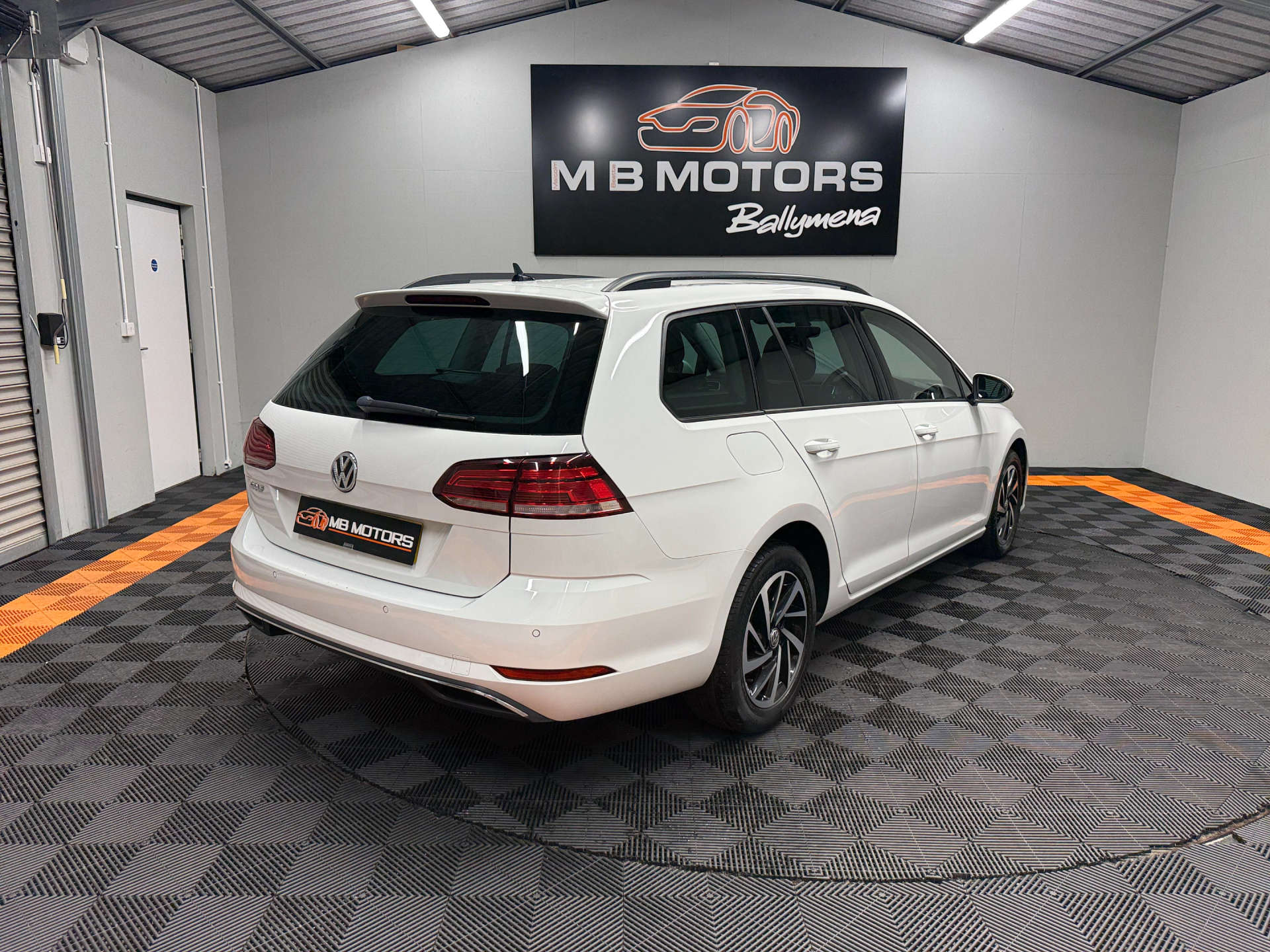 2019 VOLKSWAGEN GOLF 1.6 Golf Match TDI 5dr - vehicle photo 9 for sale on PureCar