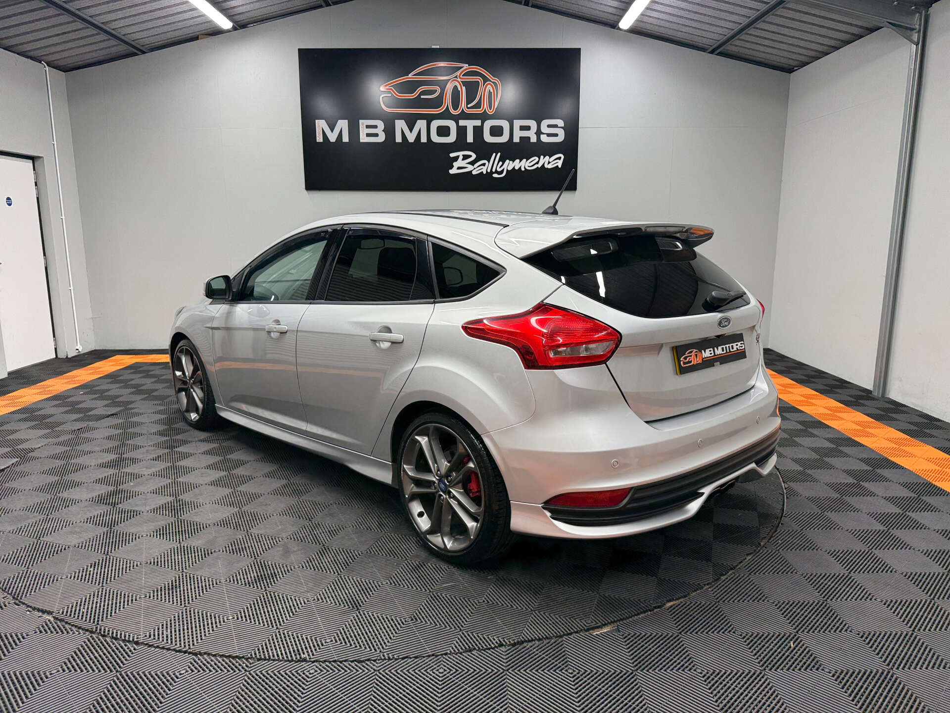2018 FORD FOCUS 2.0 Focus ST-3 T 5dr - vehicle photo 5 for sale on PureCar