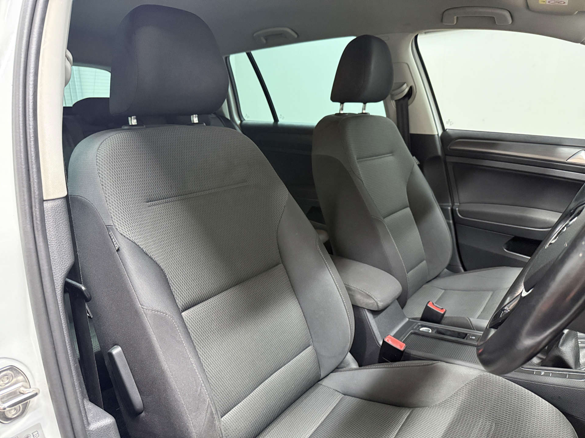 2019 VOLKSWAGEN GOLF 1.6 Golf Match TDI 5dr - vehicle photo 30 for sale on PureCar