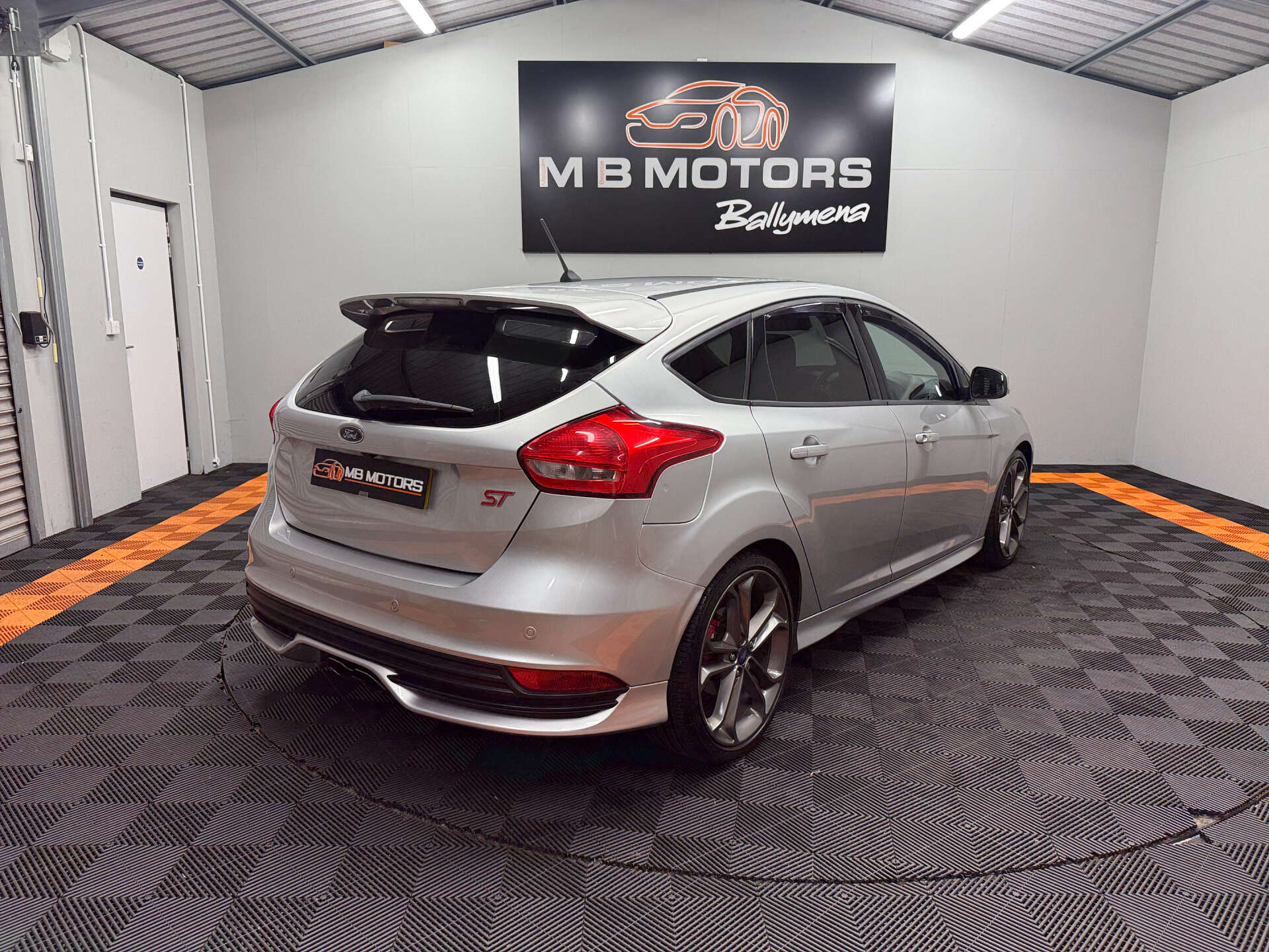 2018 FORD FOCUS 2.0 Focus ST-3 T 5dr - vehicle photo 7 for sale on PureCar